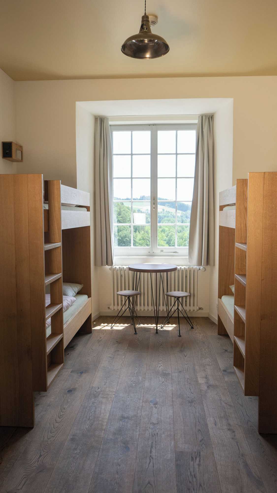 Gift card for Schloss Burgdorf Youth Hostel