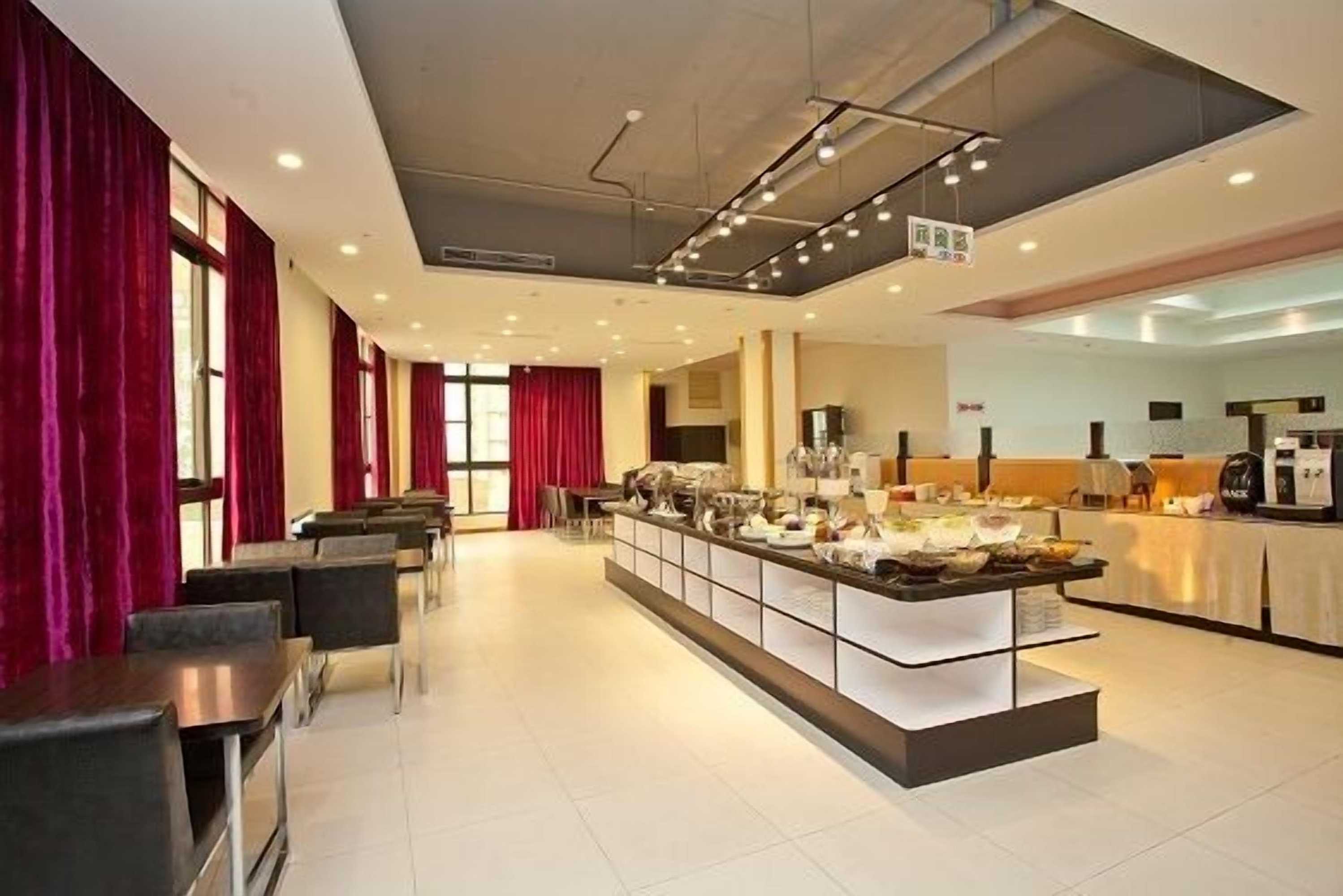 Gift card for Wei Feng Exquisite Hotel Nanzi Branch Gift card for Wei Feng Exquisite Hotel Nanzi Branch