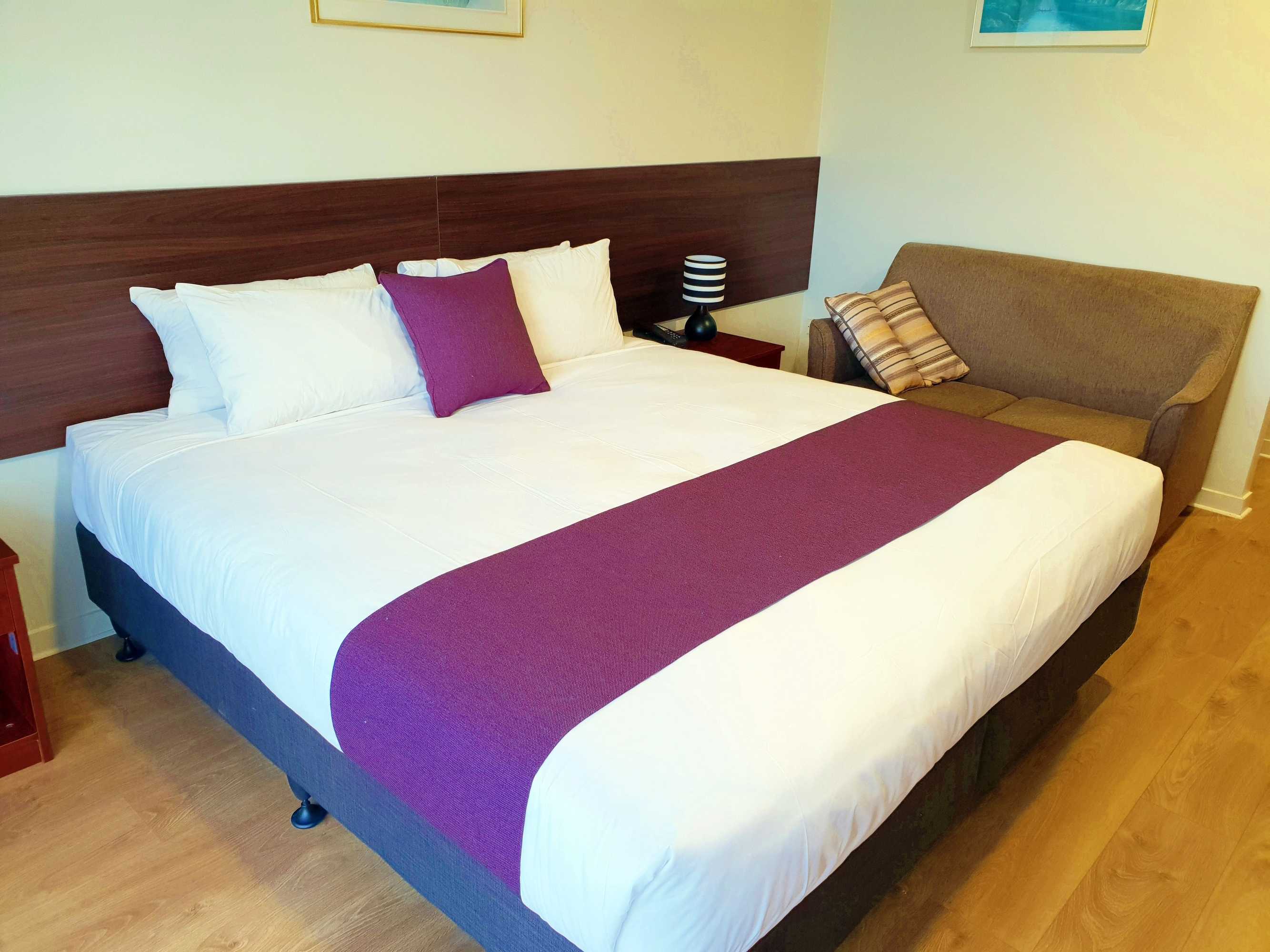 Gift card for Auckland Airport Easy Hotel Gift card for Auckland Airport Easy Hotel
