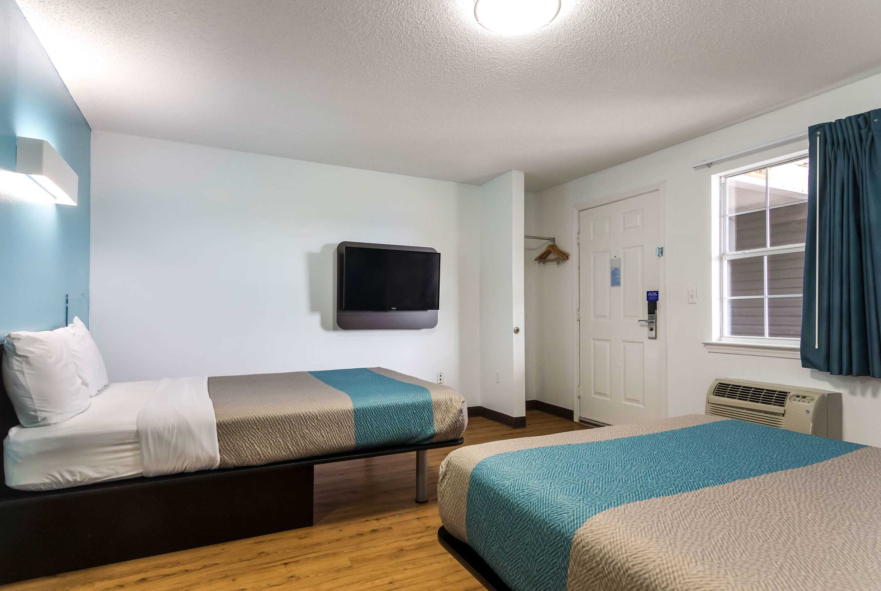 Gift card for Motel 6 Gulf Shores, AL Gift card for Motel 6 Gulf Shores, AL