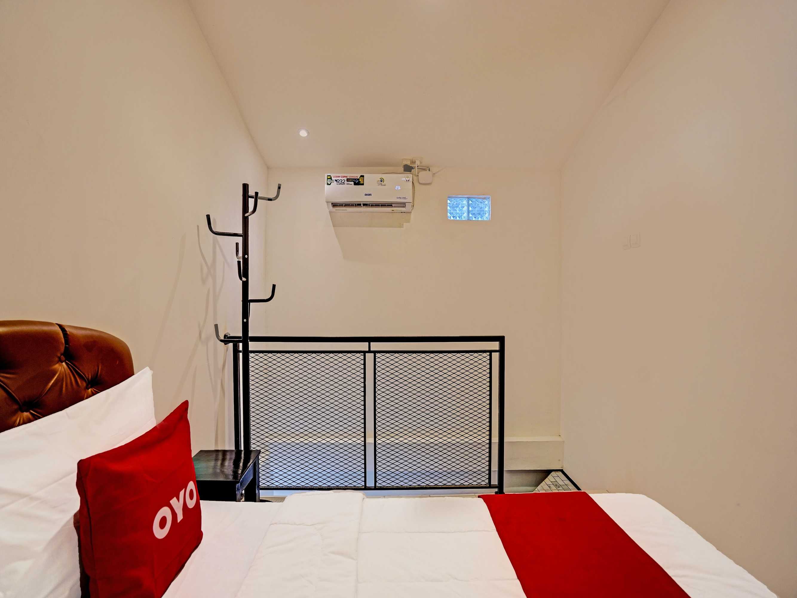 Gift card for Super Oyo 91618 Hotel Nawangwulan Gift card for Super Oyo 91618 Hotel Nawangwulan