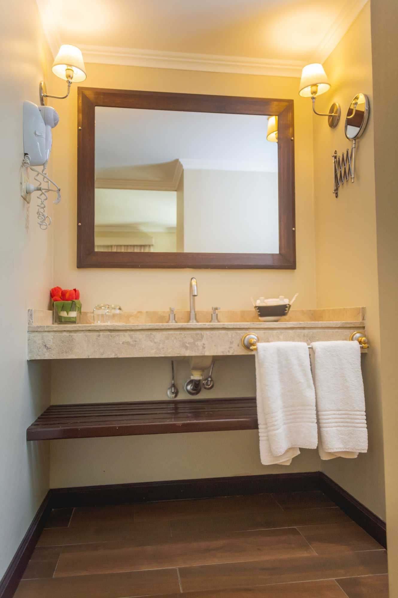 Gift card for Kenton Palace Bariloche