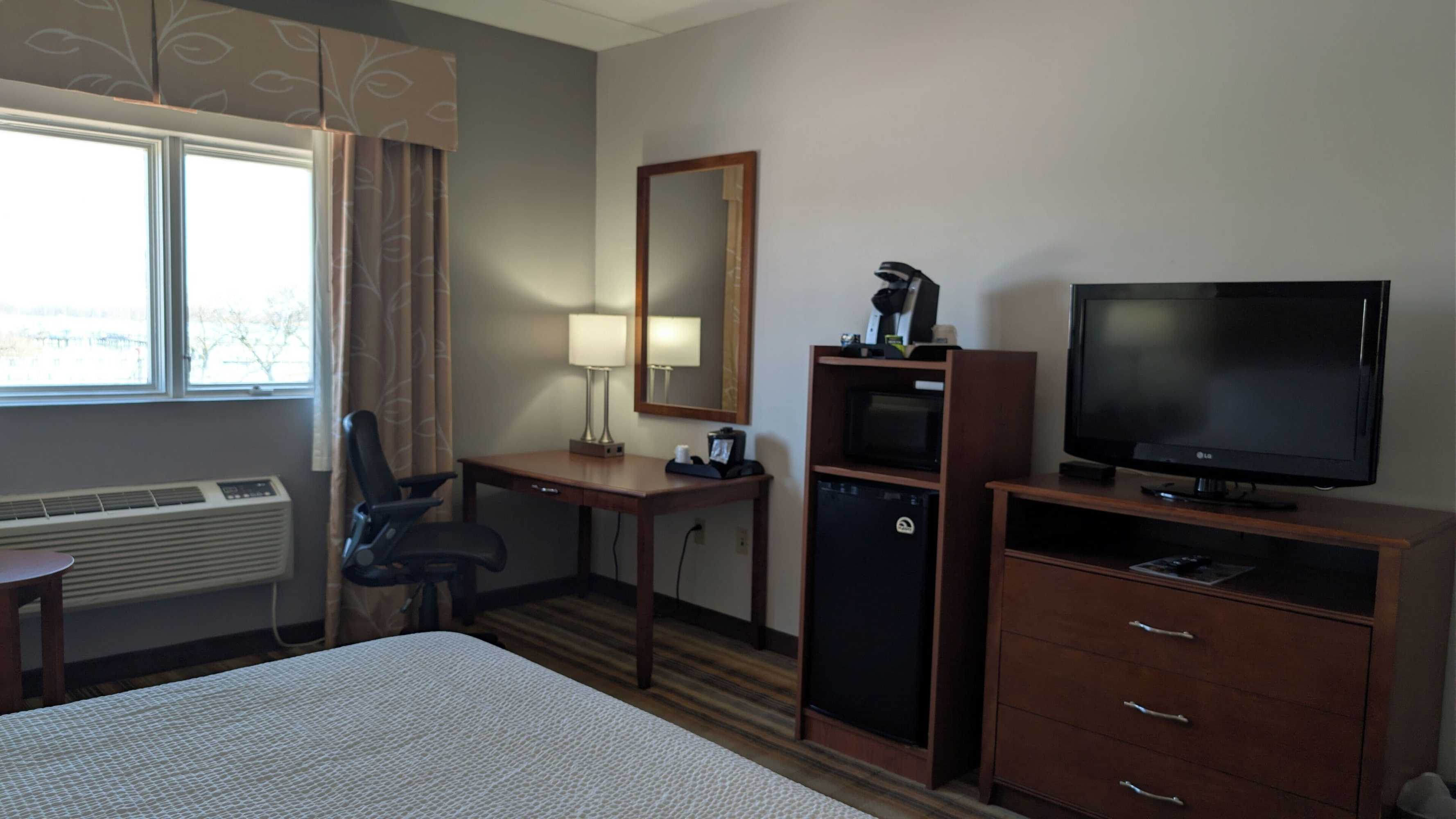 Gift card for Harbor Pointe Inn Phl Airport