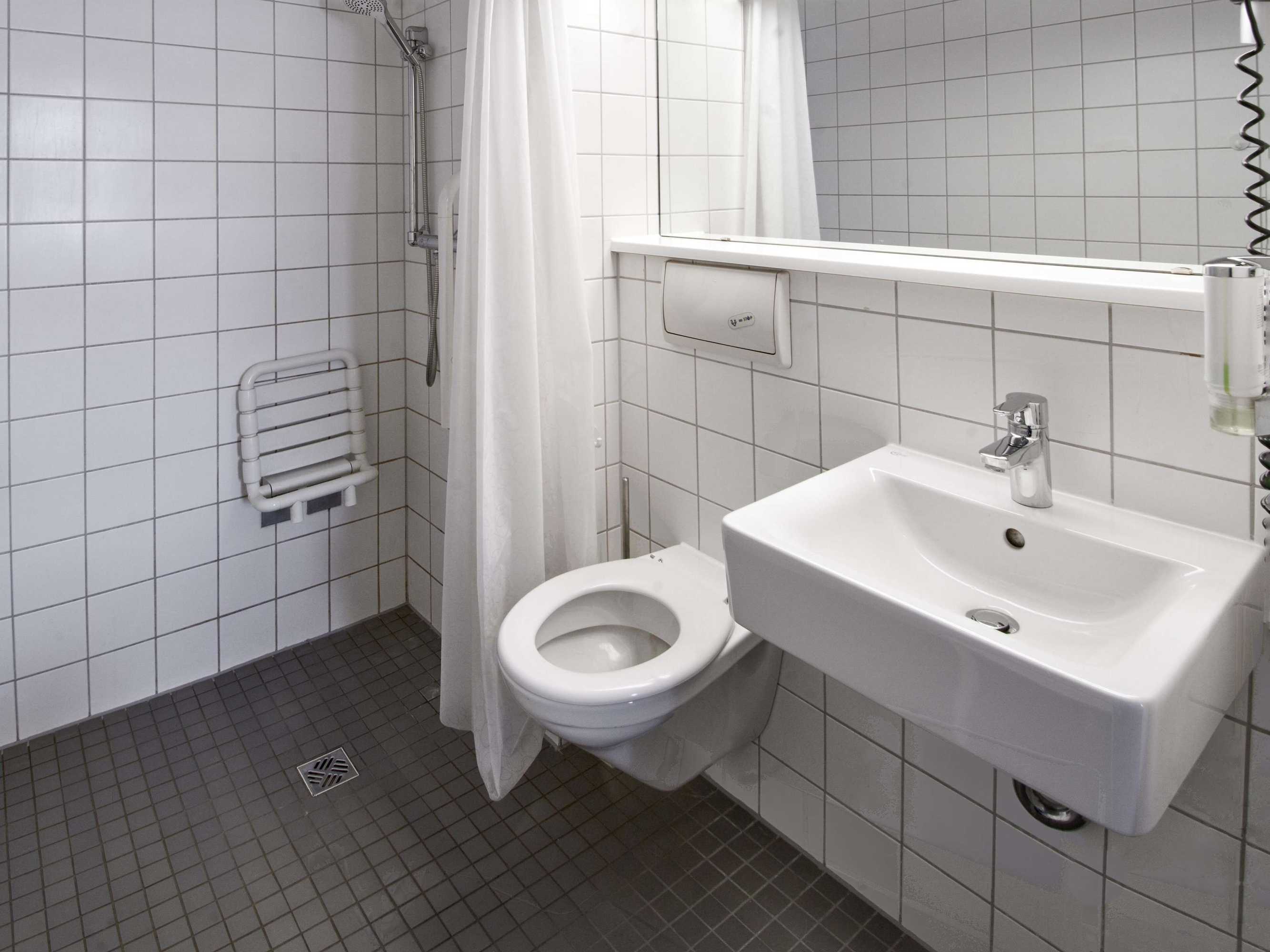 Gift card for B&b Hotel Offenbach-Kaiserlei Gift card for B&b Hotel Offenbach-Kaiserlei