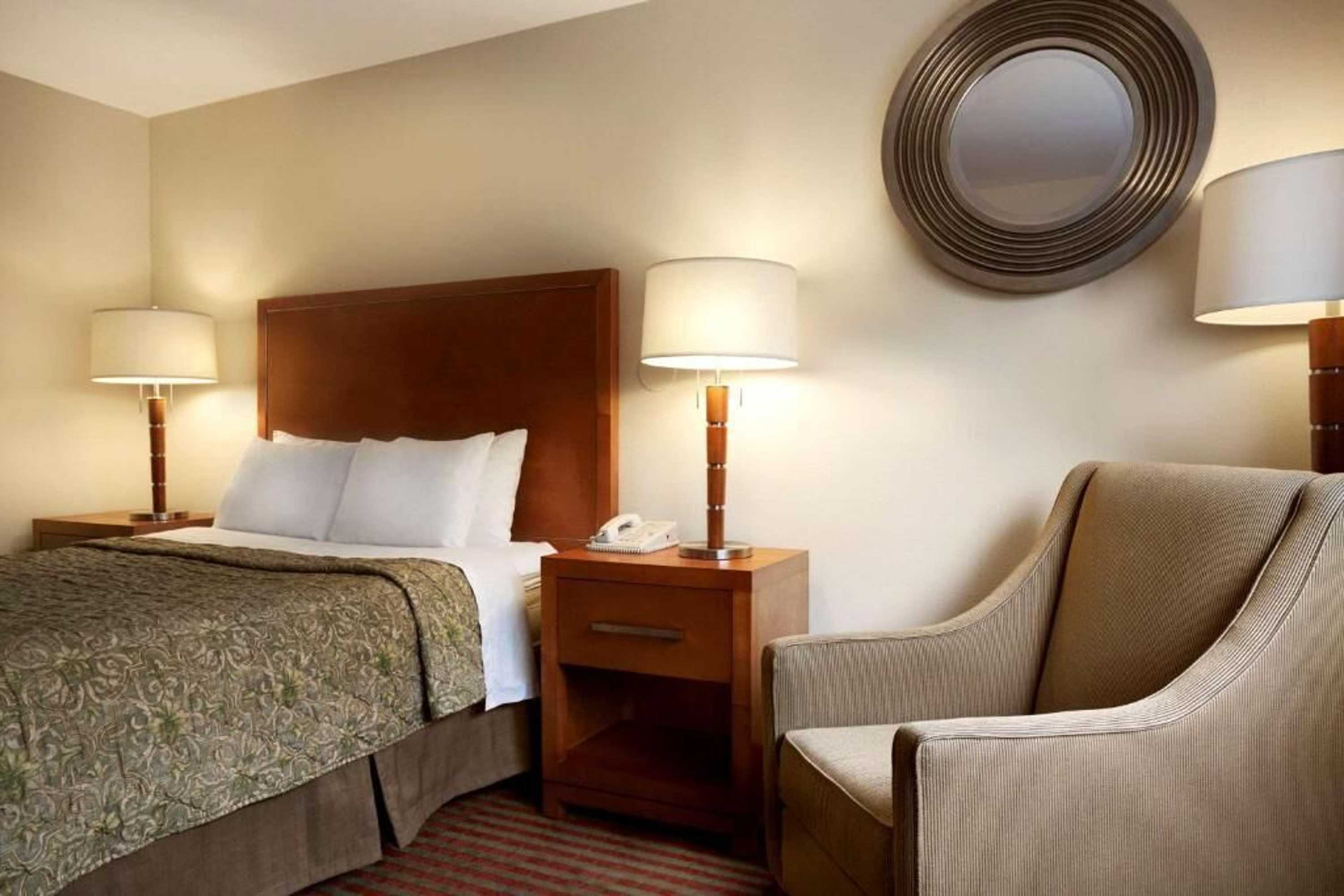 Gift card for Spark by Hilton - Kent, Seattle Gift card for Spark by Hilton - Kent, Seattle