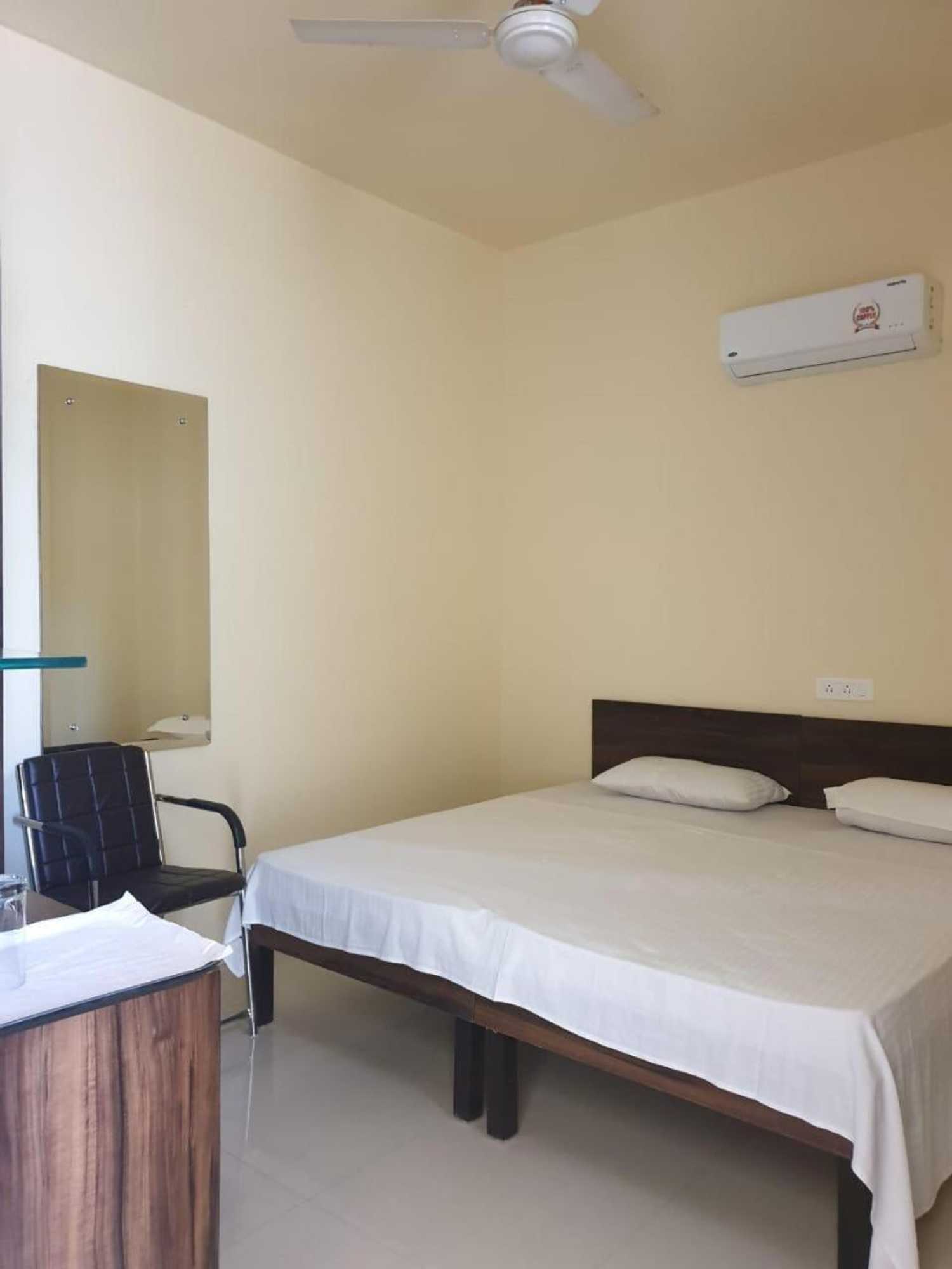 Gift card for Aanantham by Maliks