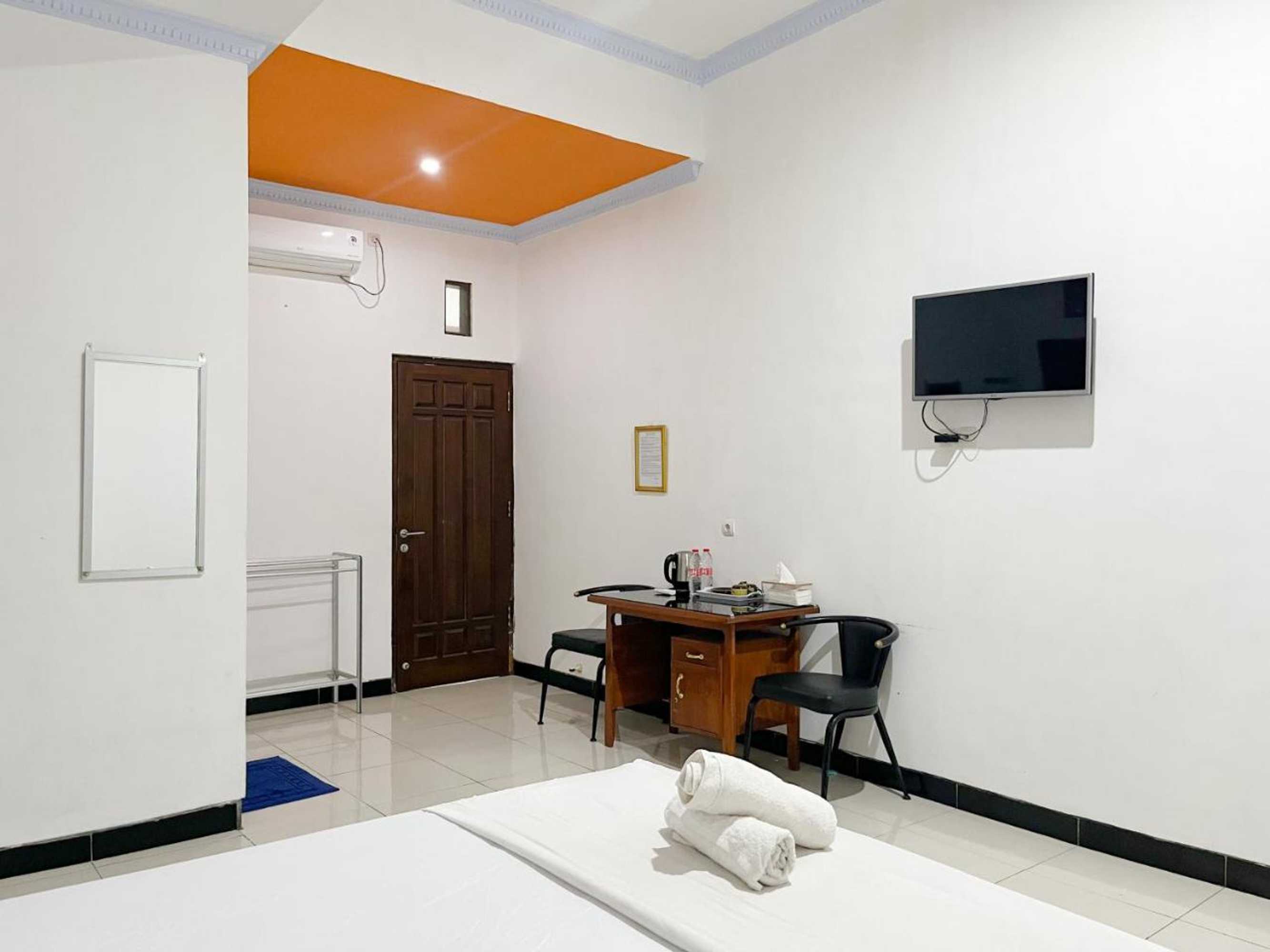 Gift card for Permana Homestay Syariah Mitra Reddoorz