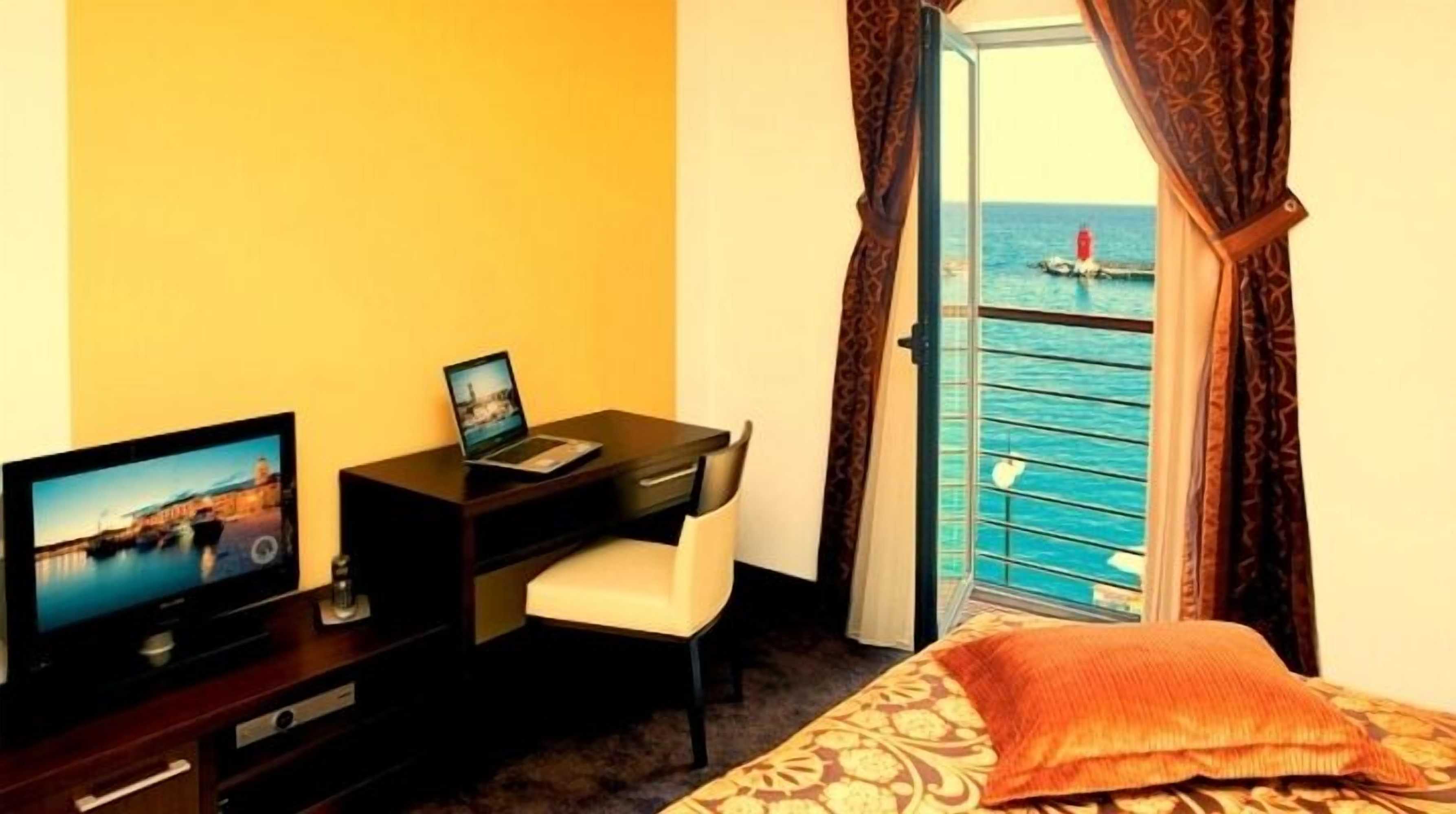 Gift card for Boutique Hotel Marina Gift card for Boutique Hotel Marina