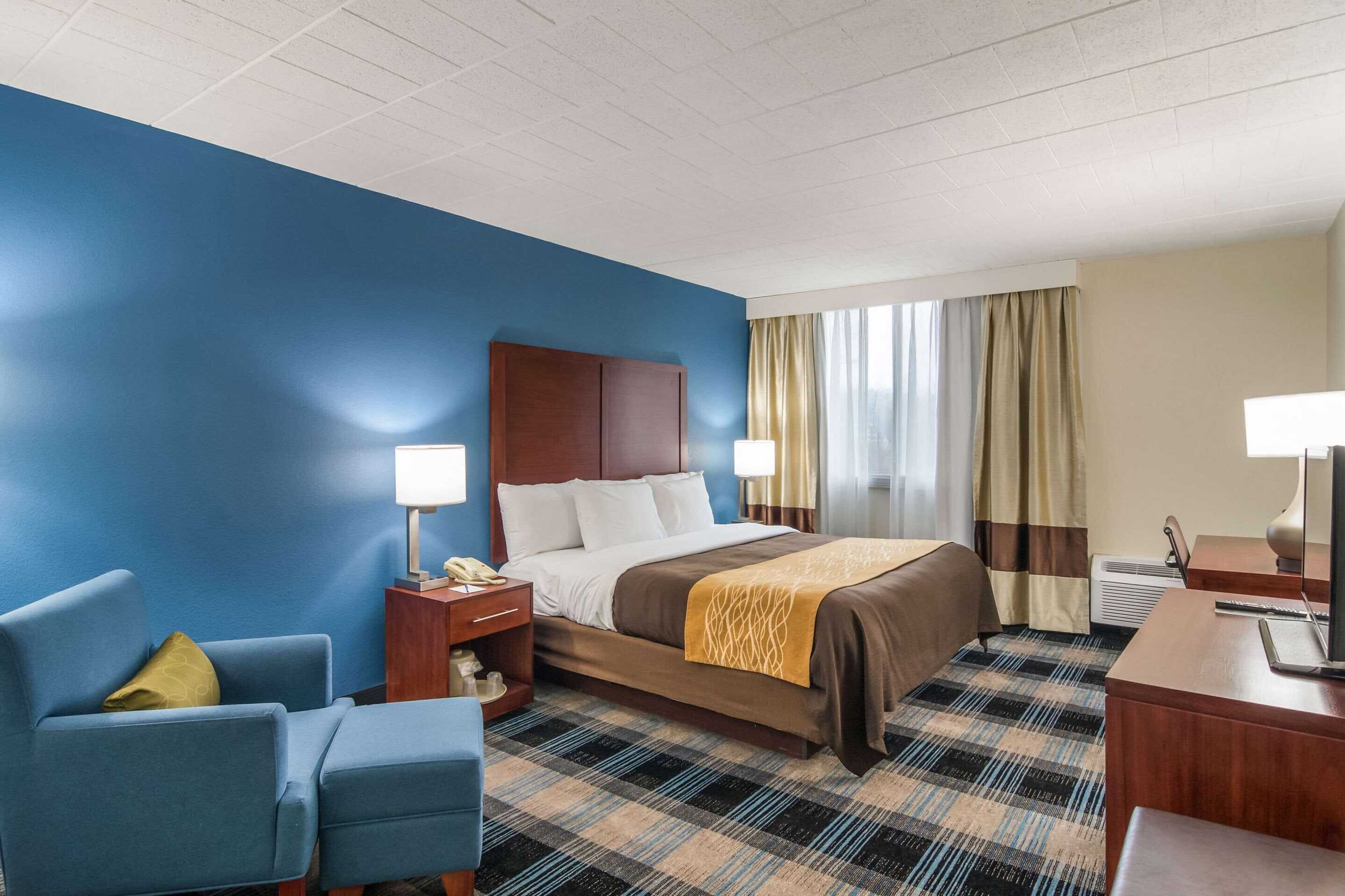 Gift card for Comfort Inn & Suites Gift card for Comfort Inn & Suites