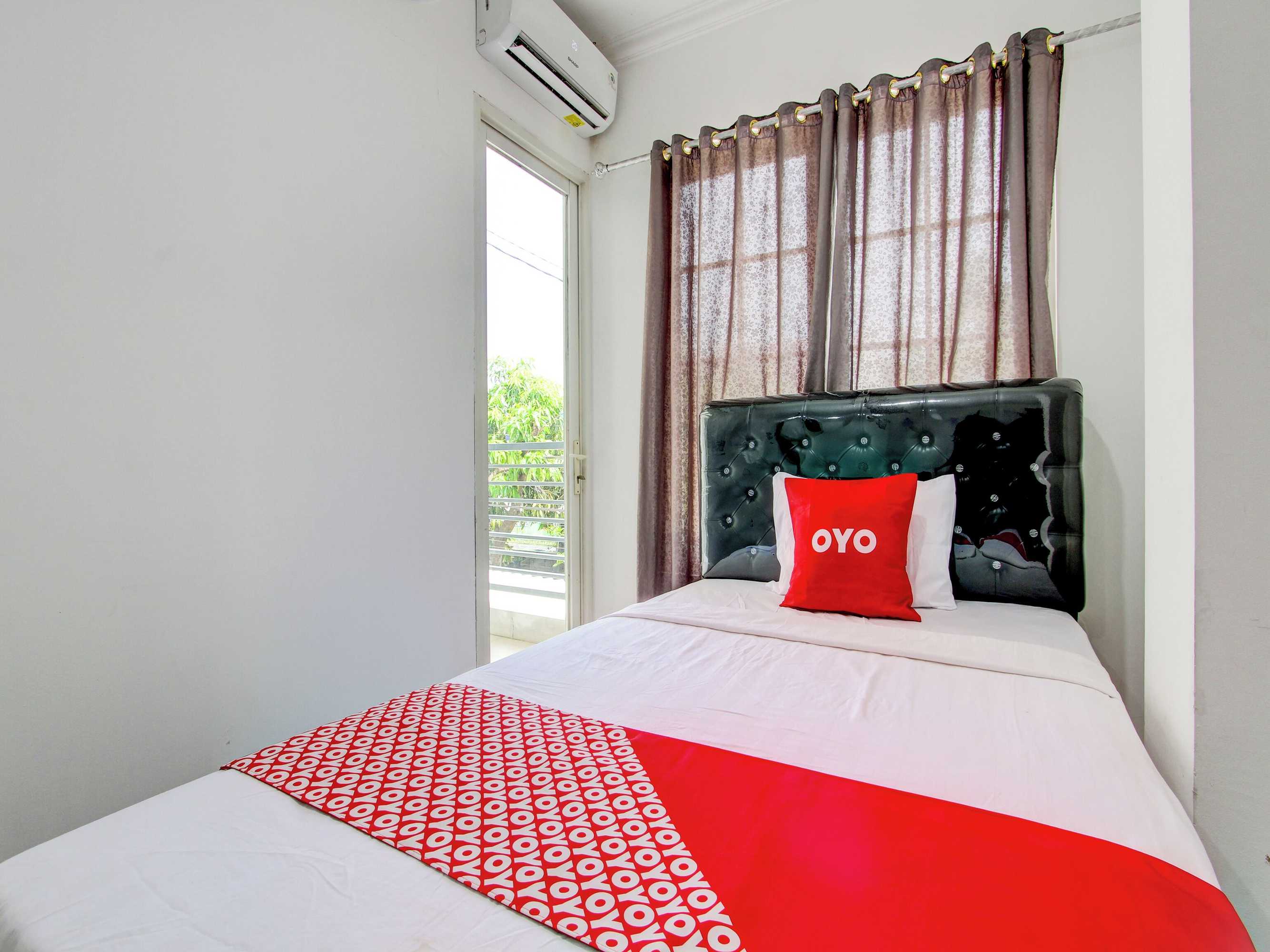 Gift card for Oyo 92479 Pasadena House