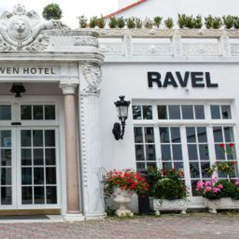 Gift card for Ravel International