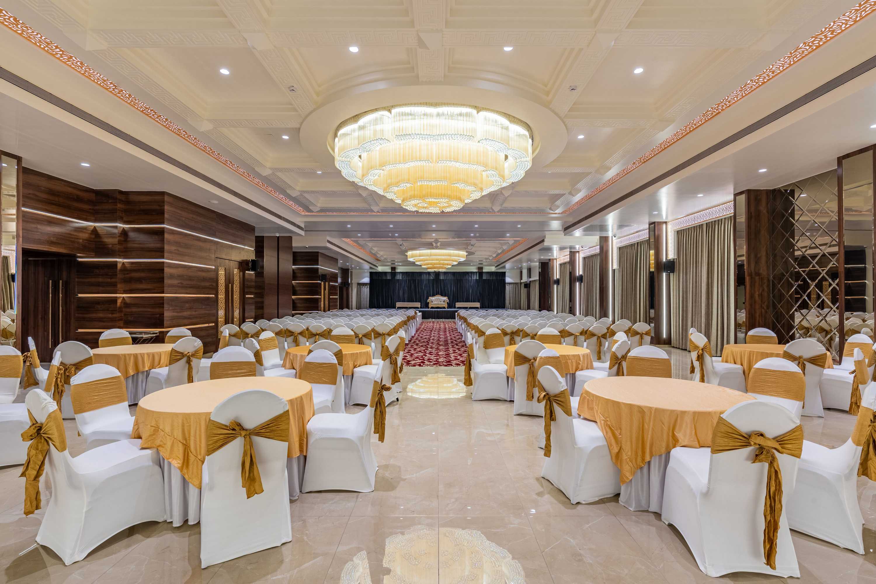 Gift card for Mastiff Grand The Sia Palace Suites & Banquets, Khopoli (nr. Imagica) Gift card for Mastiff Grand The Sia Palace Suites & Banquets, Khopoli (nr. Imagica)