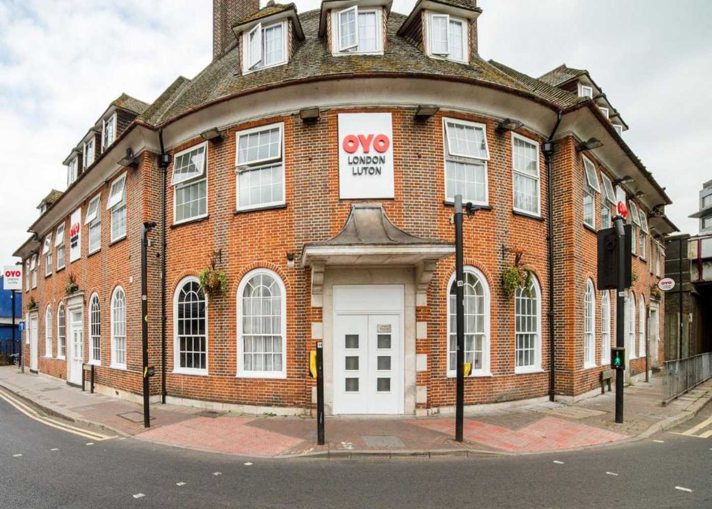 Gift card for Oyo London Luton