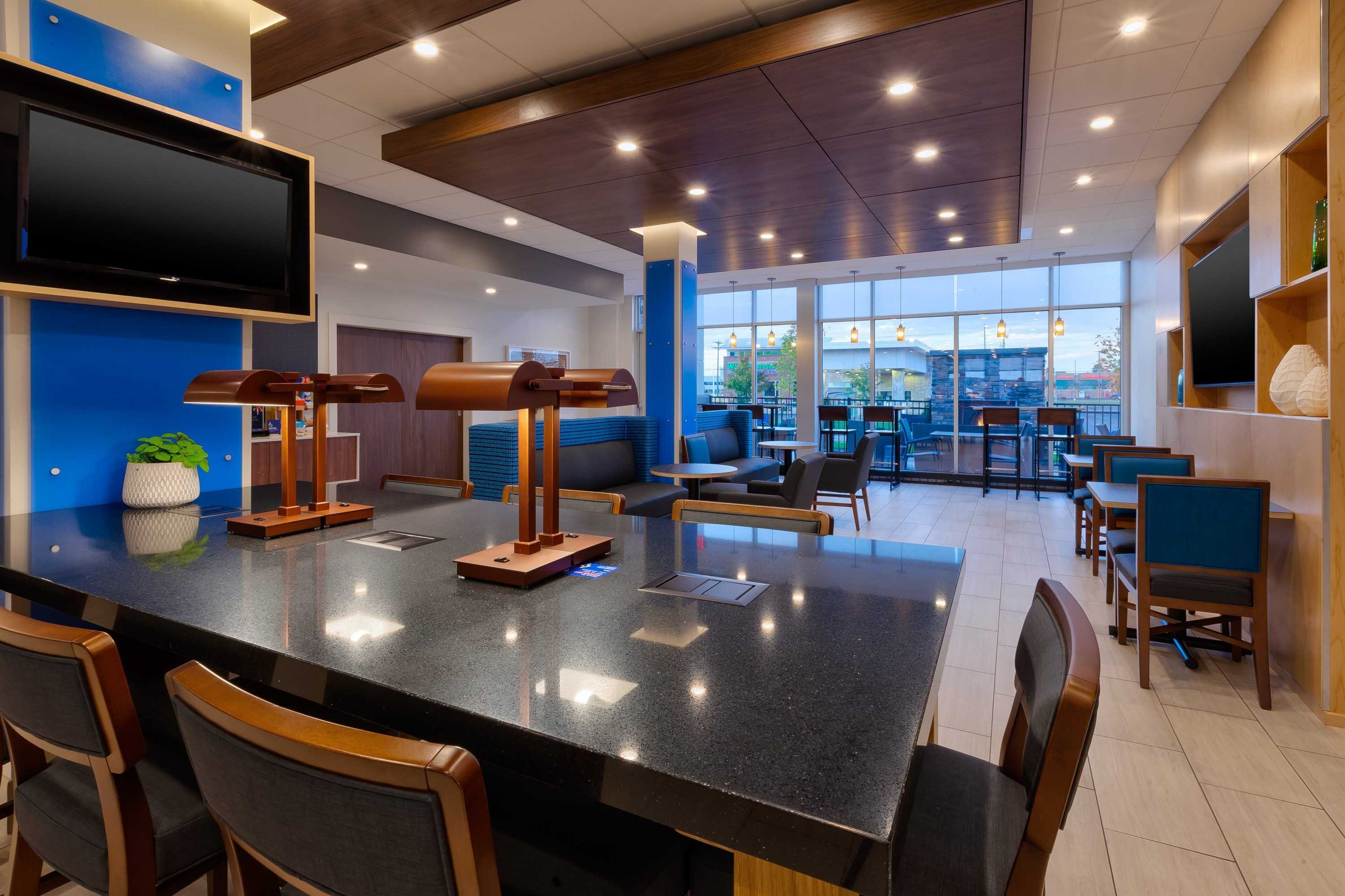 Gift card for Holiday Inn Express & Suites Eau Claire West I-94 by Ihg Gift card for Holiday Inn Express & Suites Eau Claire West I-94 by Ihg