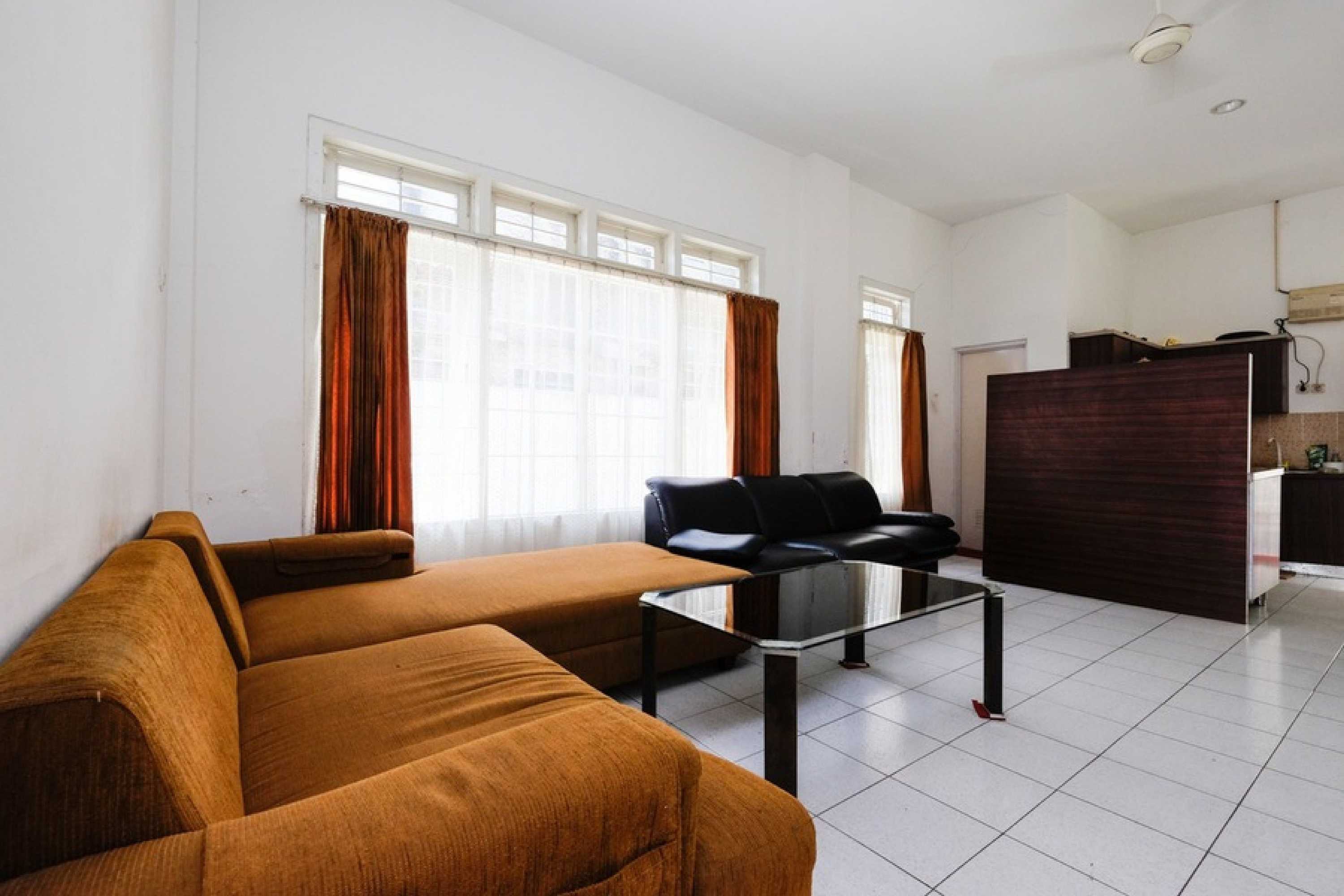 Gift card for Reddoorz Near Moro Mall Purwokerto Gift card for Reddoorz Near Moro Mall Purwokerto