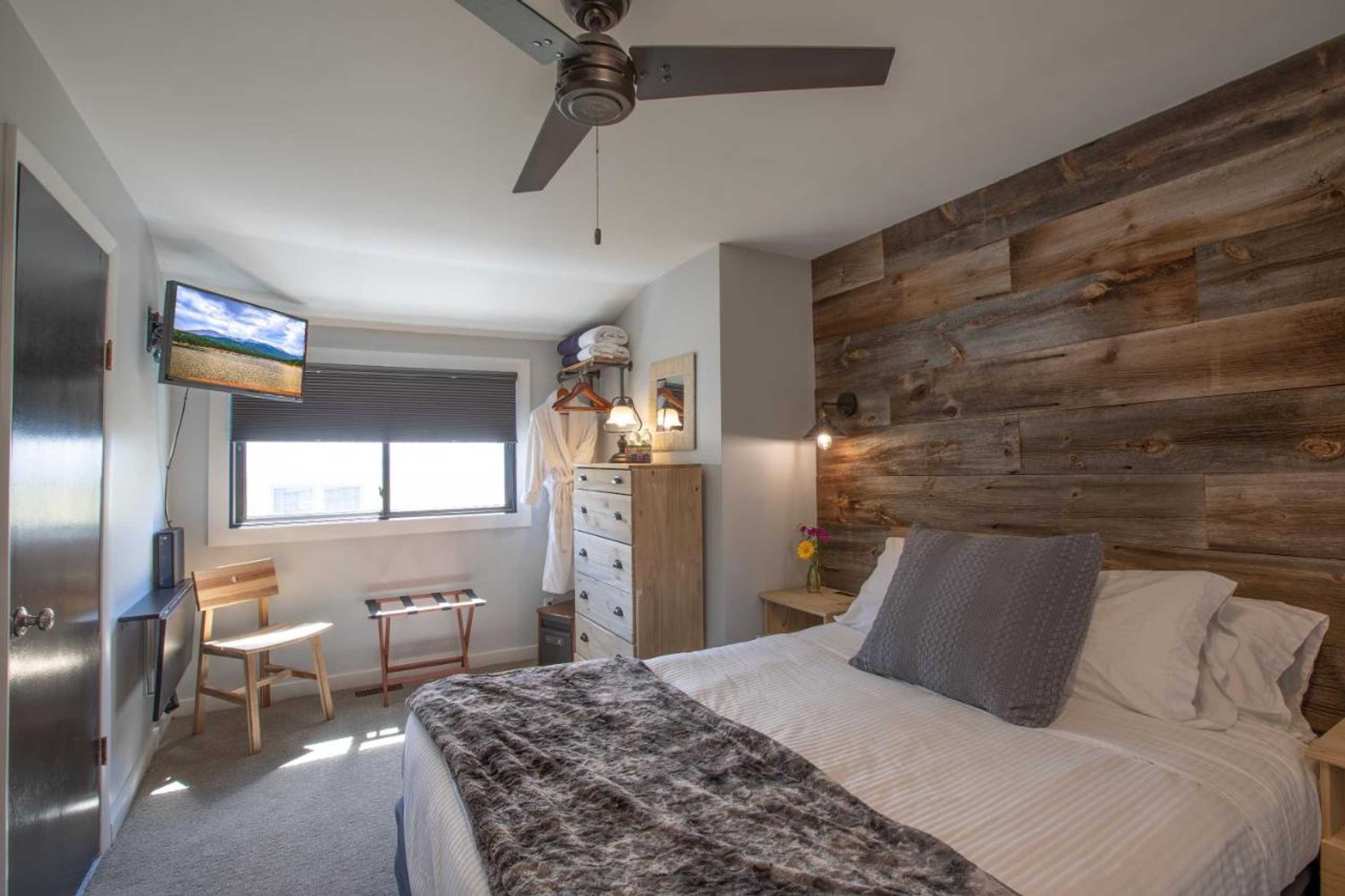 Gift card for Purple Mountain Bed & Breakfast & Spa Gift card for Purple Mountain Bed & Breakfast & Spa