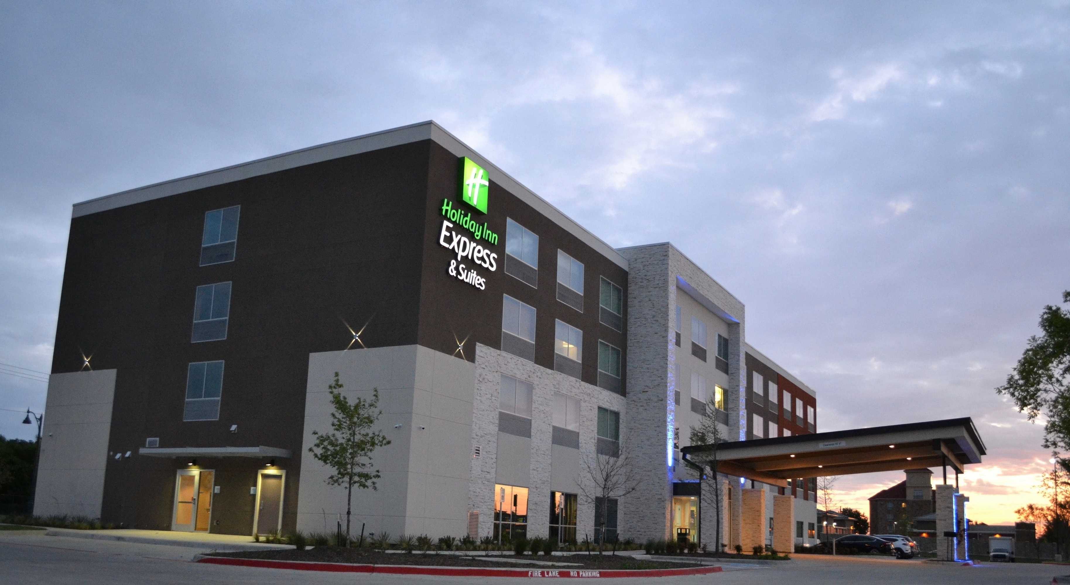 Gift card for Holiday Inn Express & Suites Mckinney - Frisco East by Ihg Gift card for Holiday Inn Express & Suites Mckinney - Frisco East by Ihg