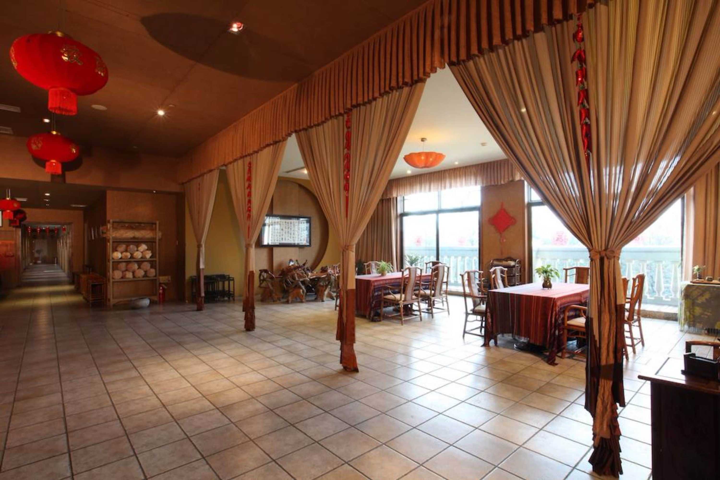Gift card for Zhongwei Green Lake Hotel Kunming Gift card for Zhongwei Green Lake Hotel Kunming