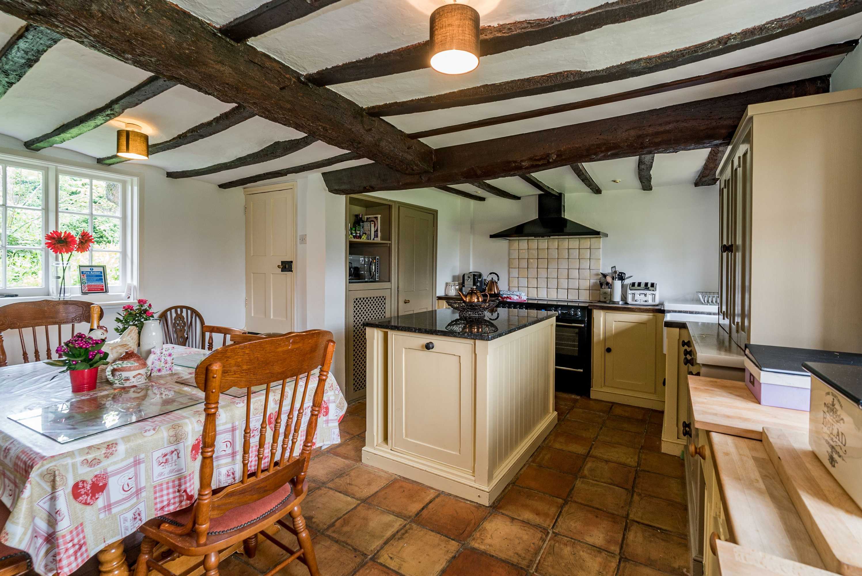 Gift card for Yew Tree Cottage- Sleeps 12, Garden & Pet-Friendly