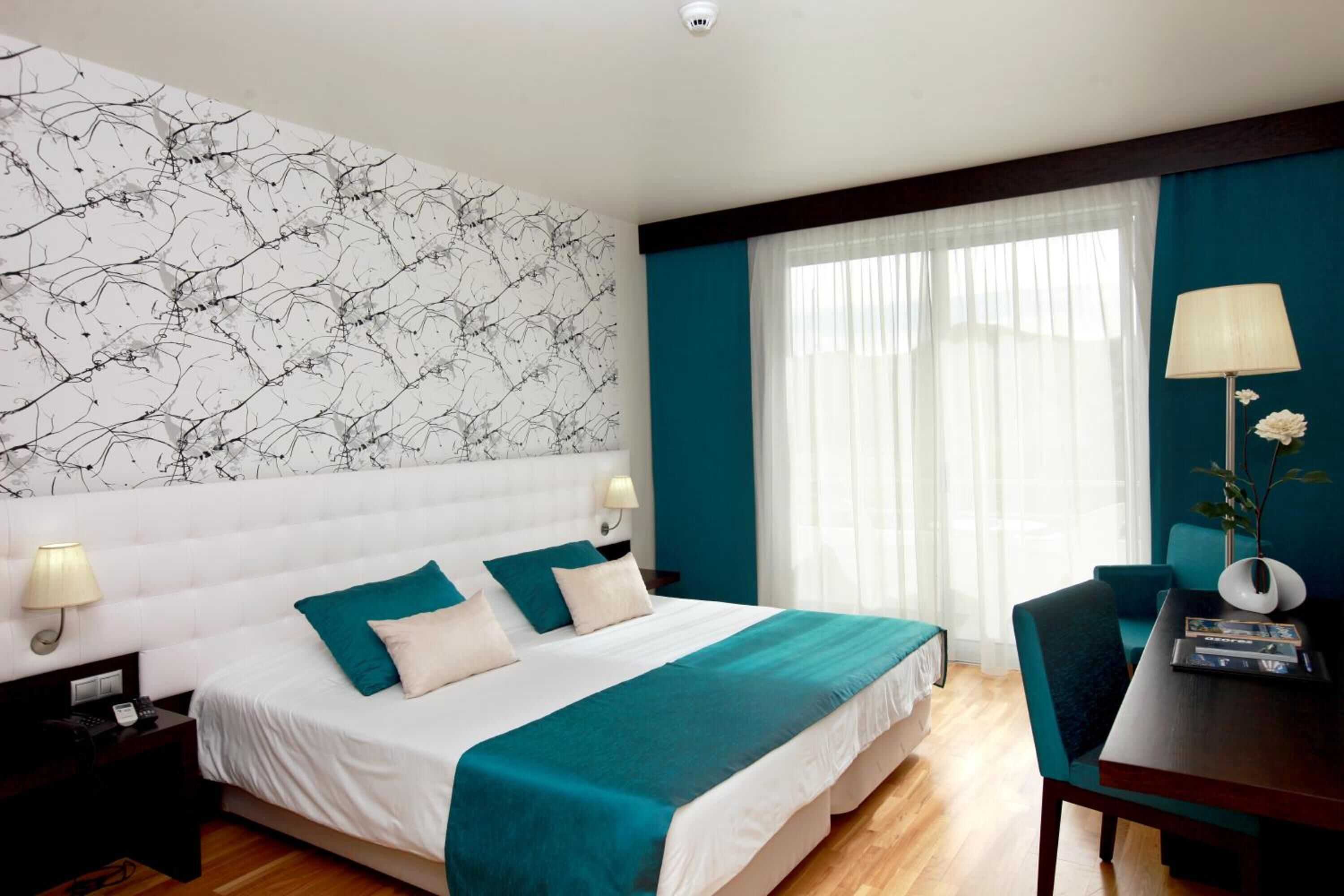 Gift card for Hotel Vale do Navio Gift card for Hotel Vale do Navio