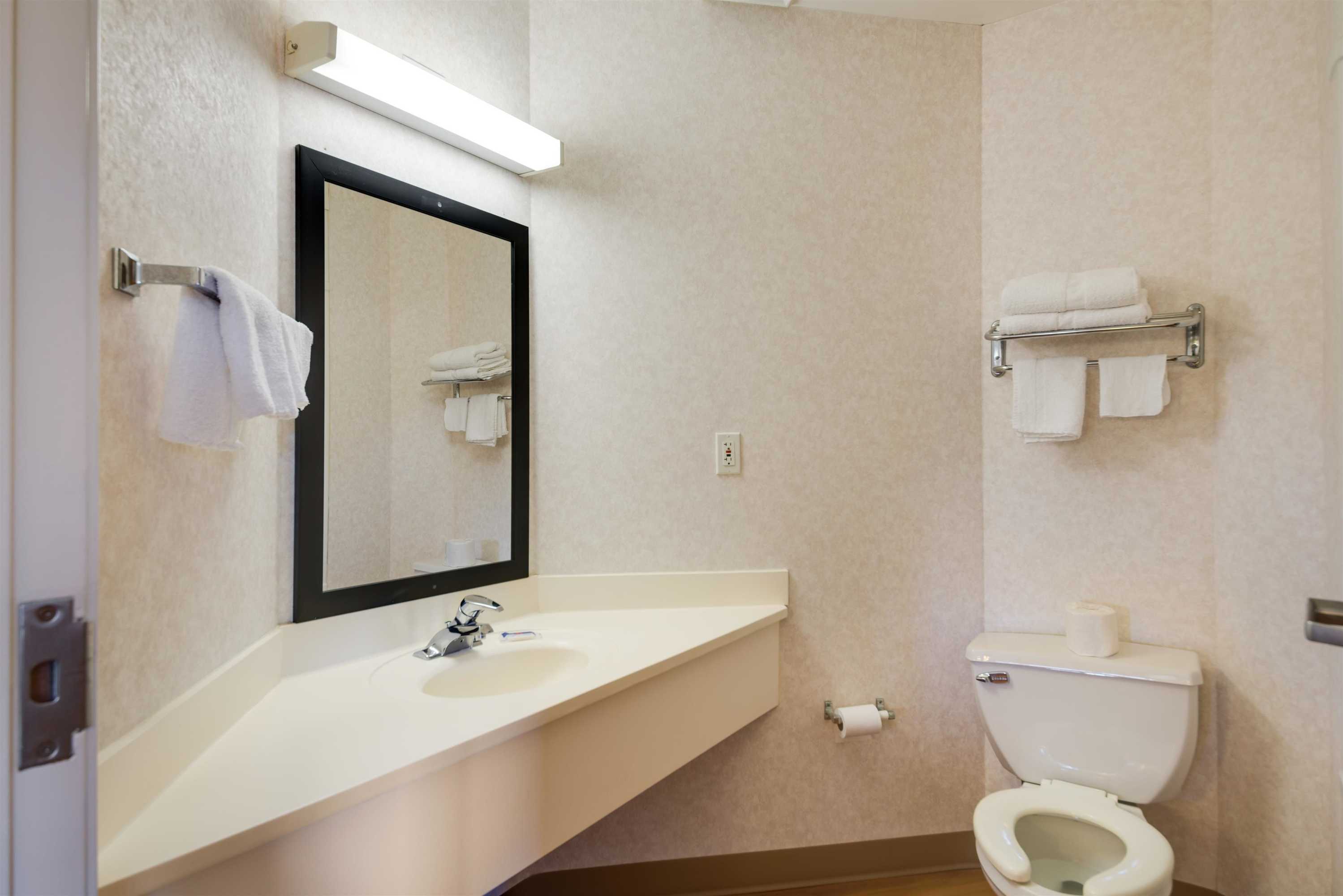 Gift card for Motel 6 Statesville, NC