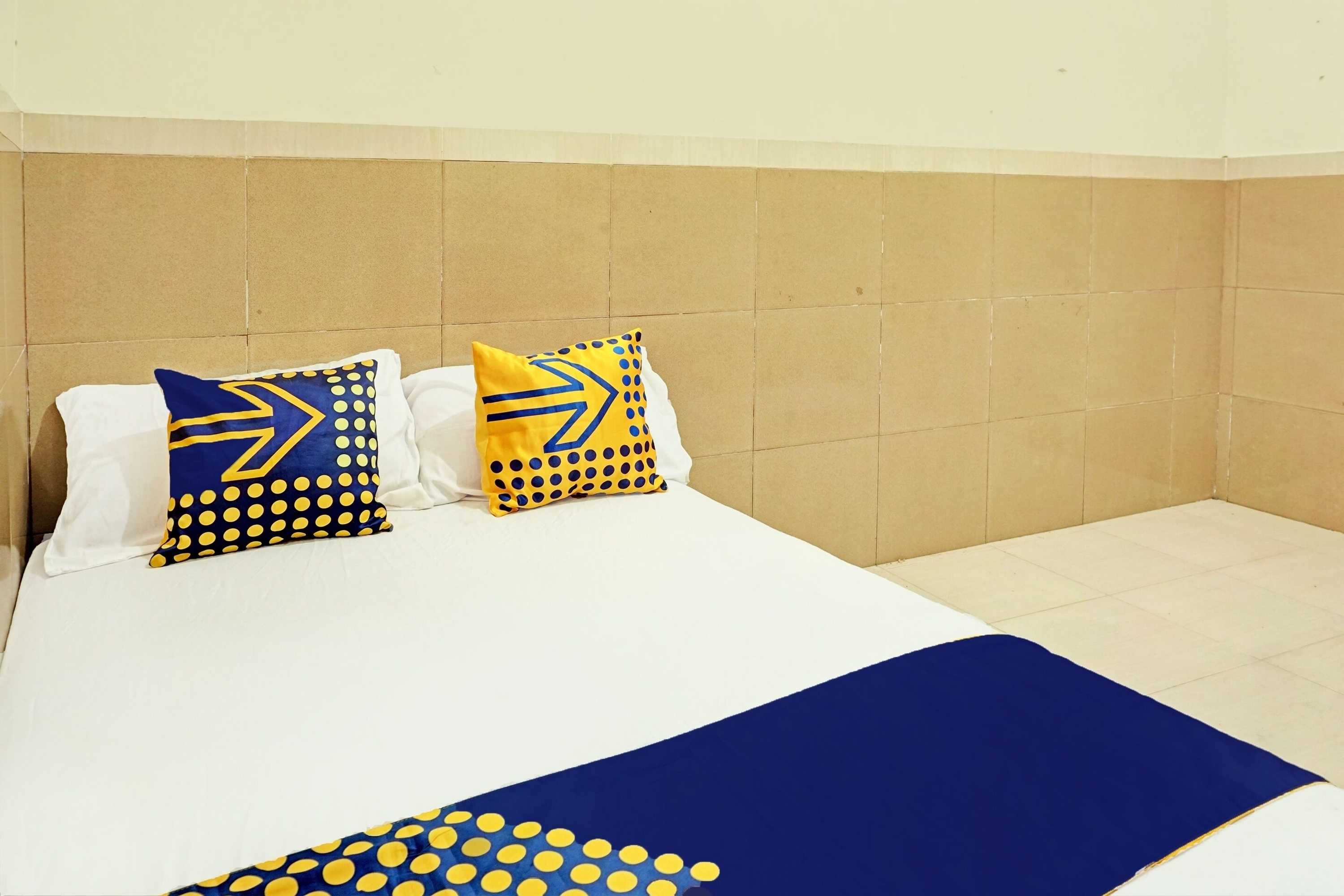 Gift card for Oyo Life  92393 Namimart Syariah 1