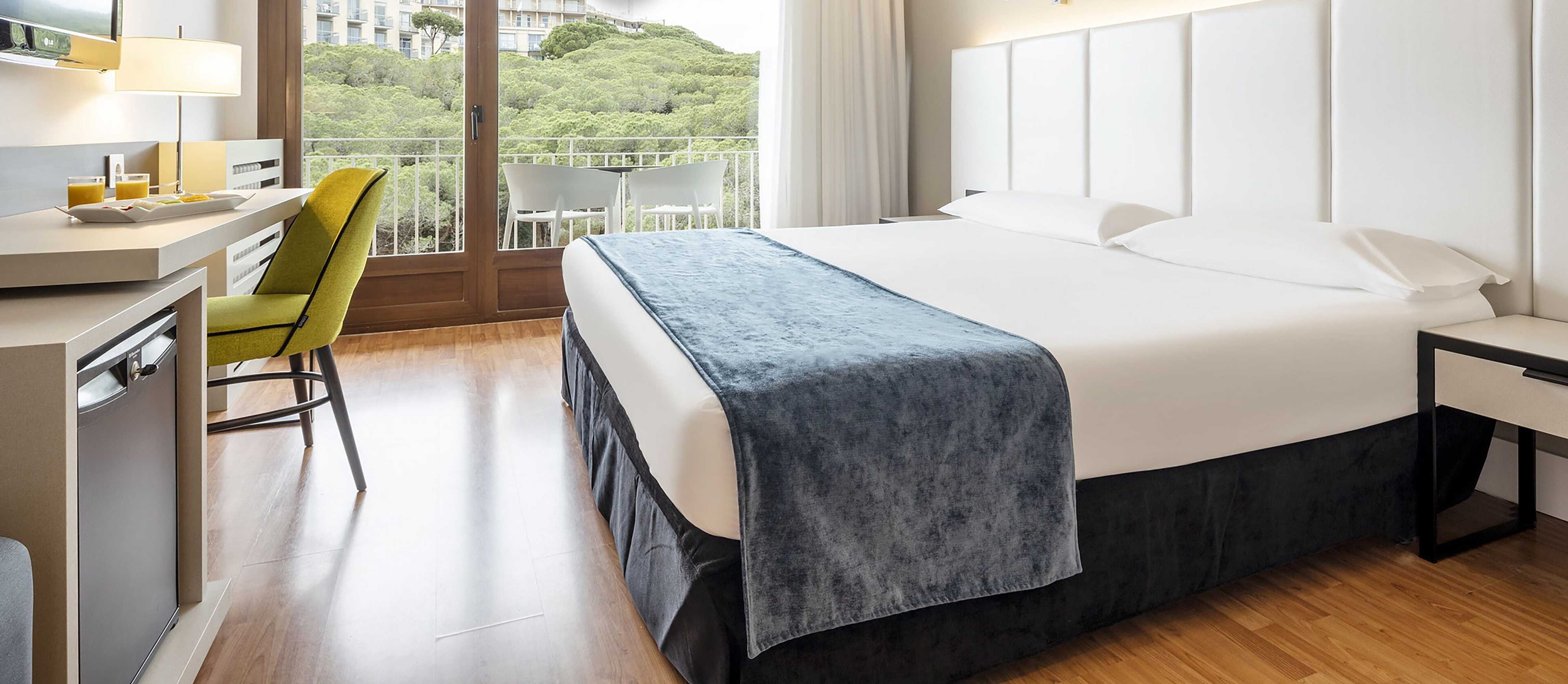 Gift card for Hotel Ilunion Caleta Park Gift card for Hotel Ilunion Caleta Park