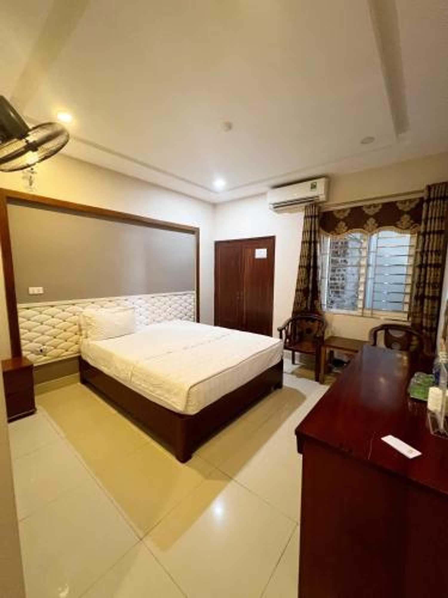 Gift card for Hoang Ngan 1 Hotel - Tp. Vinh Gift card for Hoang Ngan 1 Hotel - Tp. Vinh