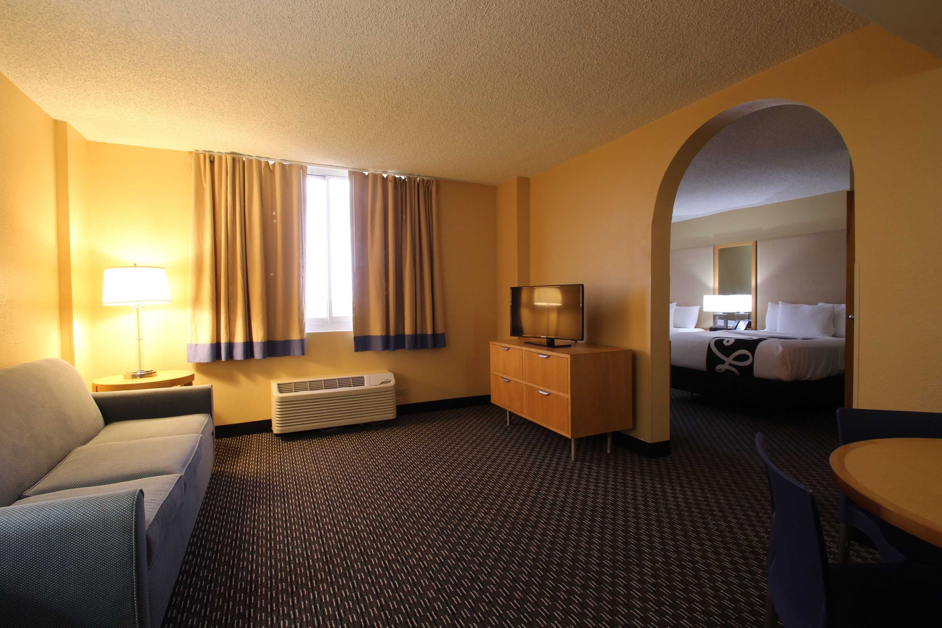 Gift card for La Quinta Inn & Suites by Wyndham West Palm Beach Airport Gift card for La Quinta Inn & Suites by Wyndham West Palm Beach Airport