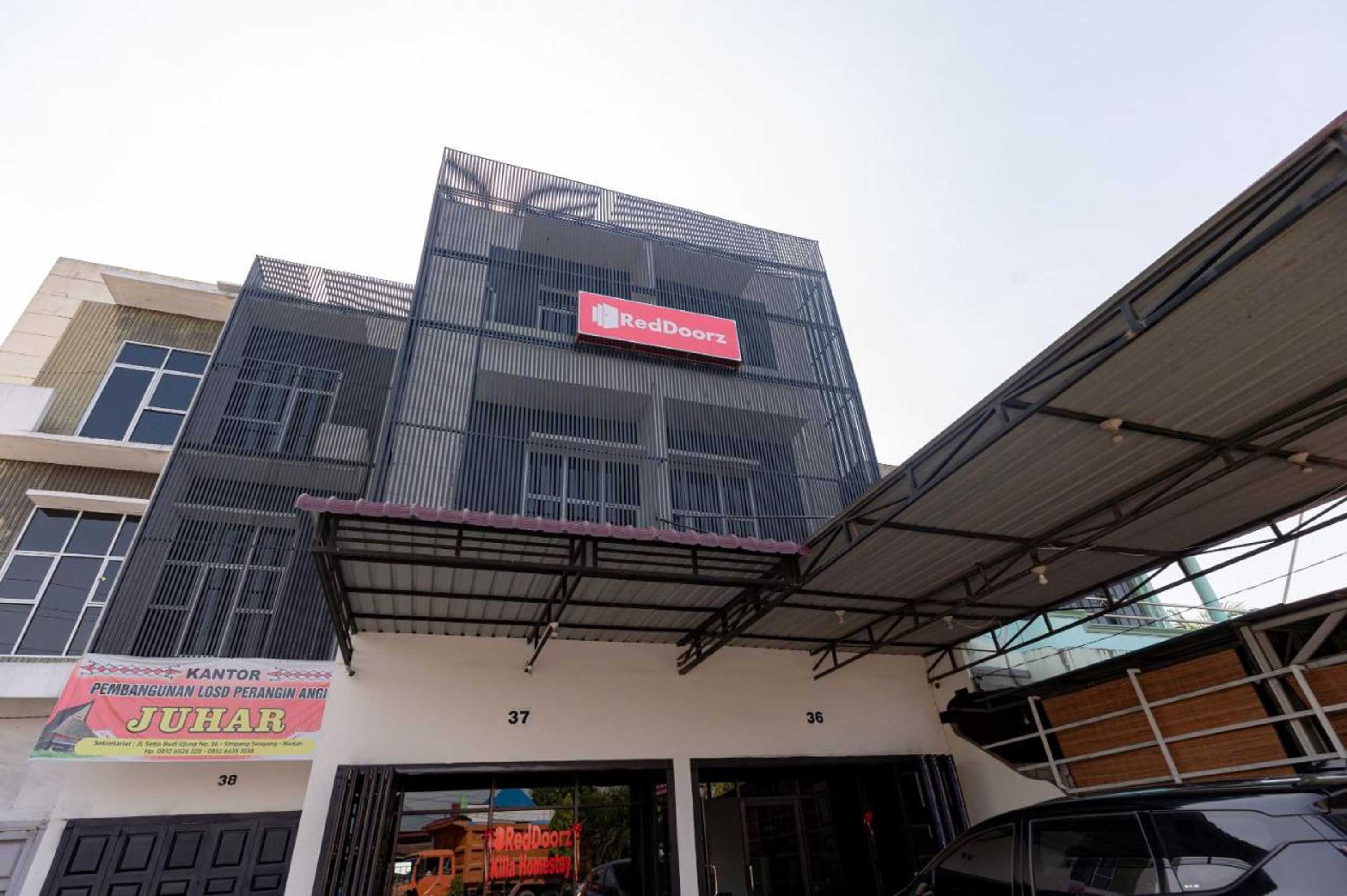 Gift card for Reddoorz @ Simpang Pemda Medan