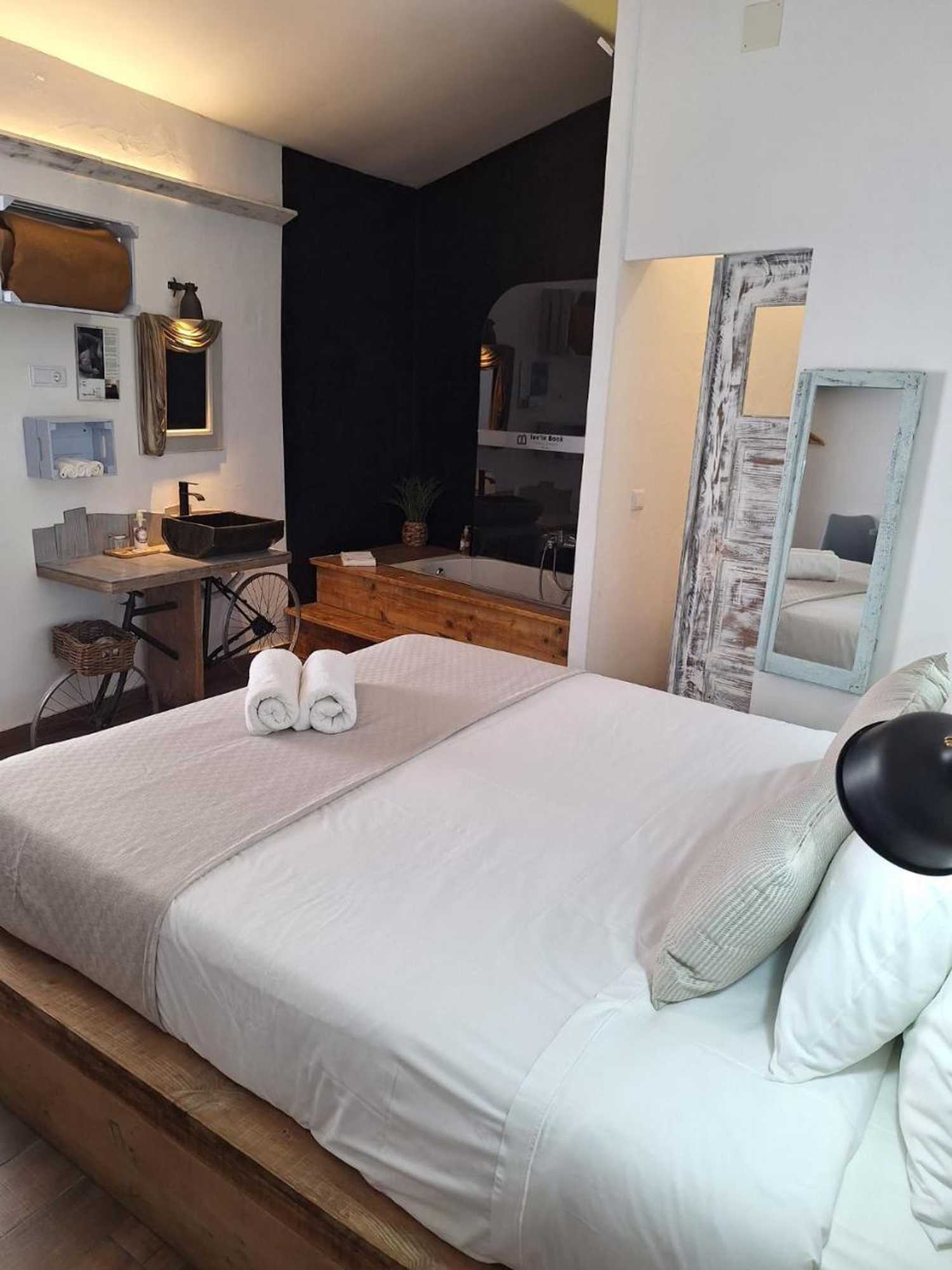 Gift card for Lovin Book Guesthouse