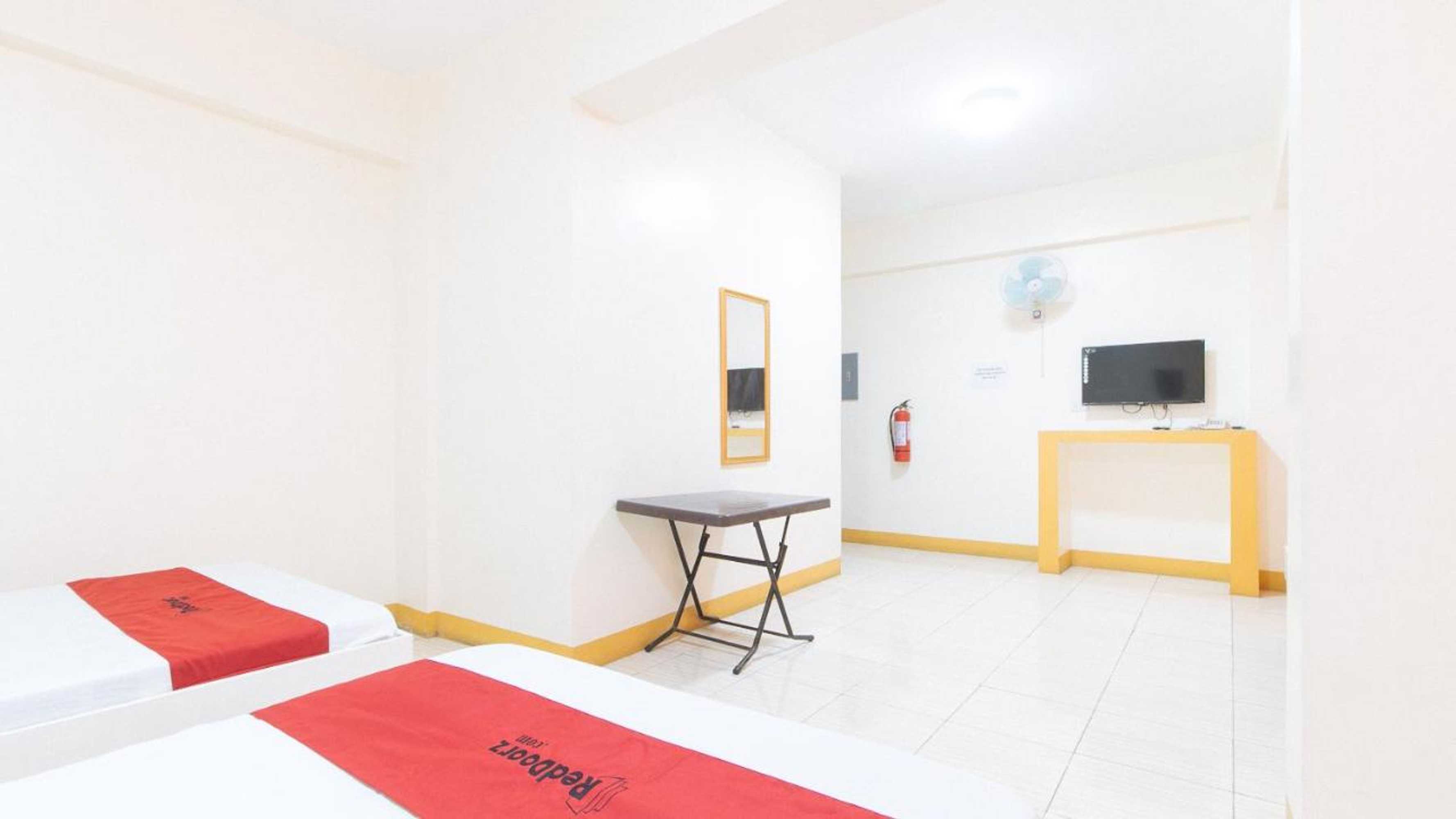 Gift card for Reddoorz @ Golden Skye Hotel Guagua