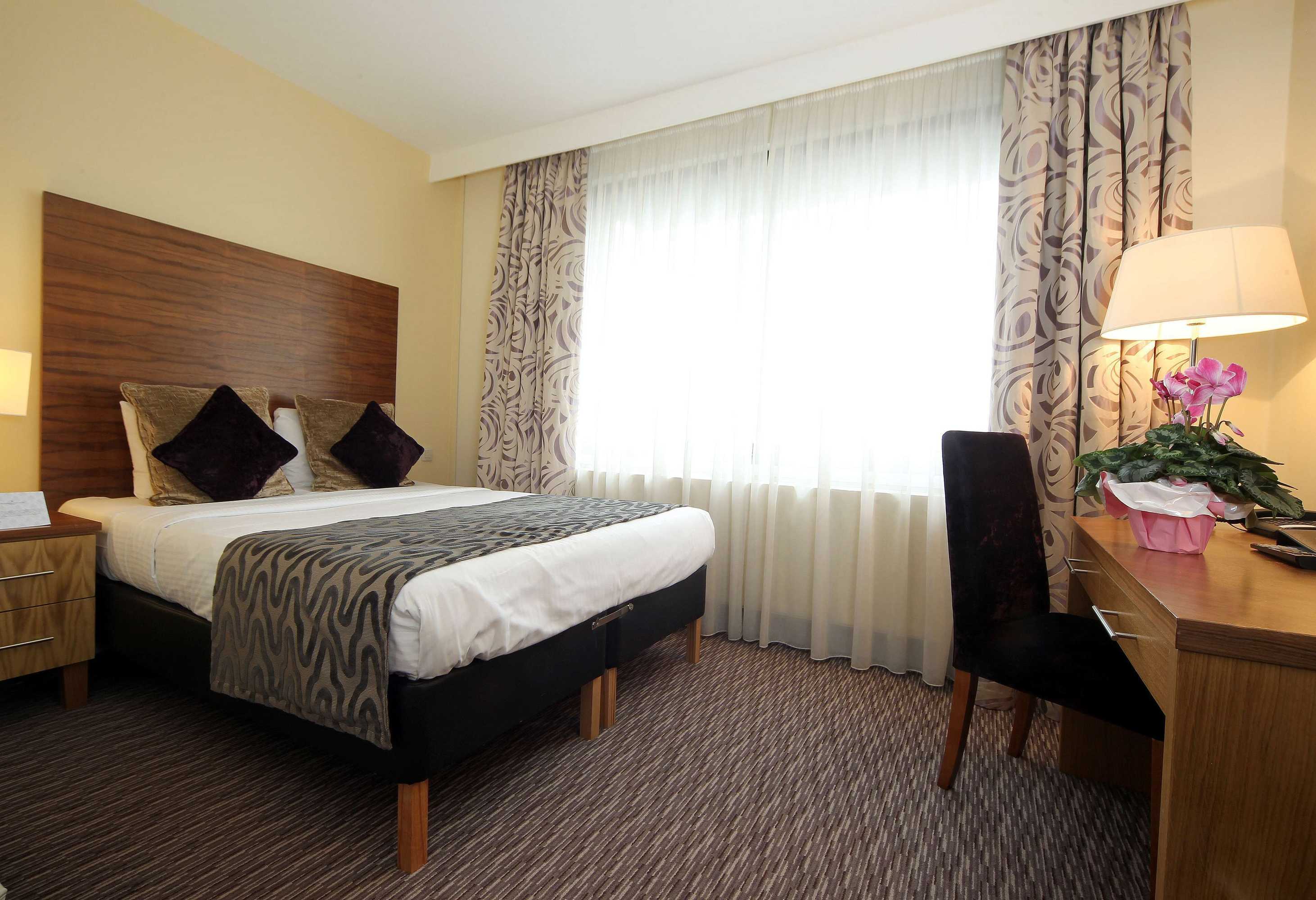 Gift card for Gresham Belson Hotel Gift card for Gresham Belson Hotel