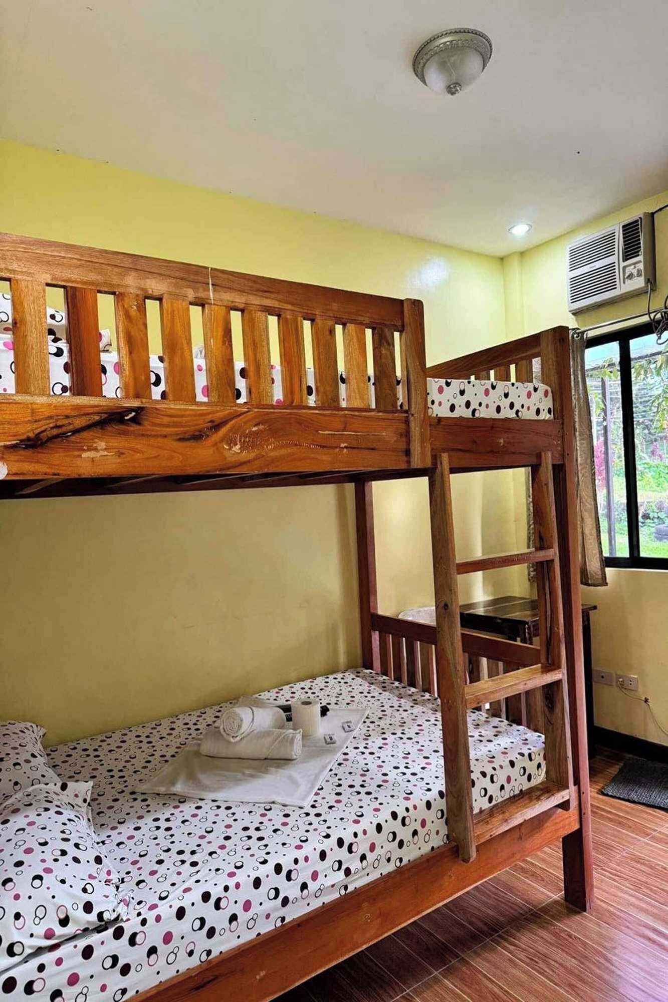 Gift card for Jhunlyn Room Rental Gift card for Jhunlyn Room Rental