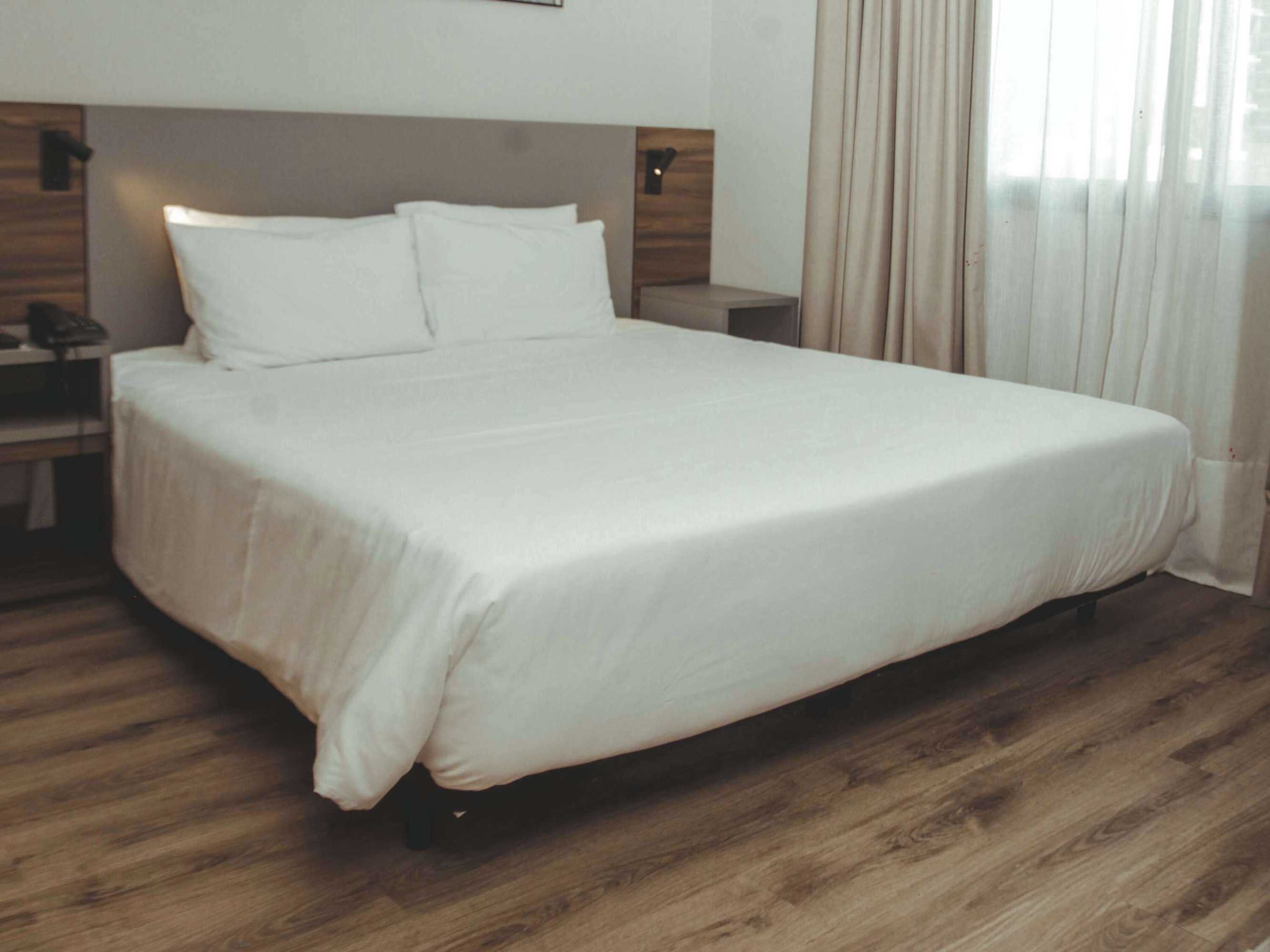 Gift card for Mercure Curitiba Batel Hotel Gift card for Mercure Curitiba Batel Hotel