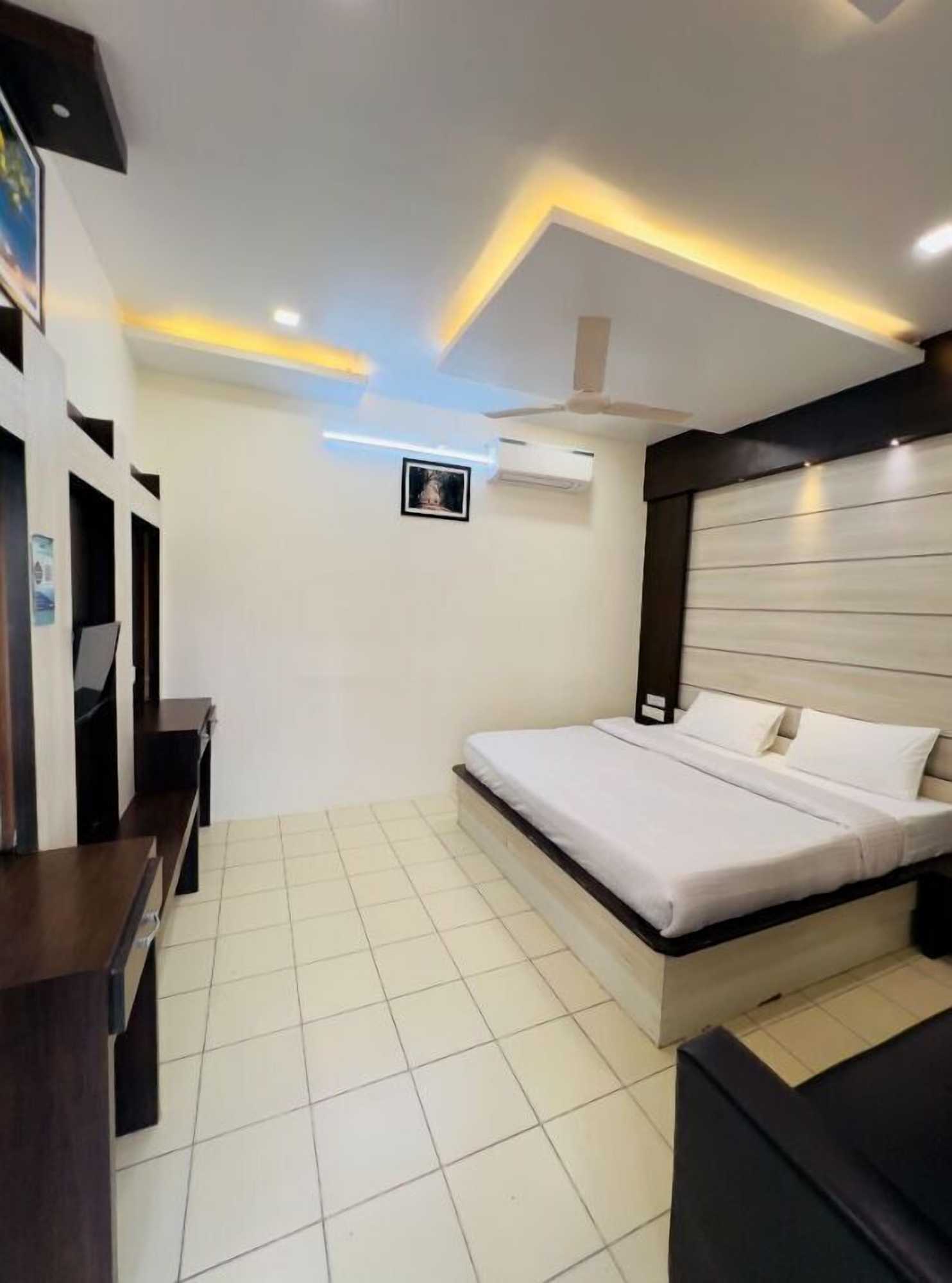 Gift card for Ritumbraha Hotel & Resort Gift card for Ritumbraha Hotel & Resort