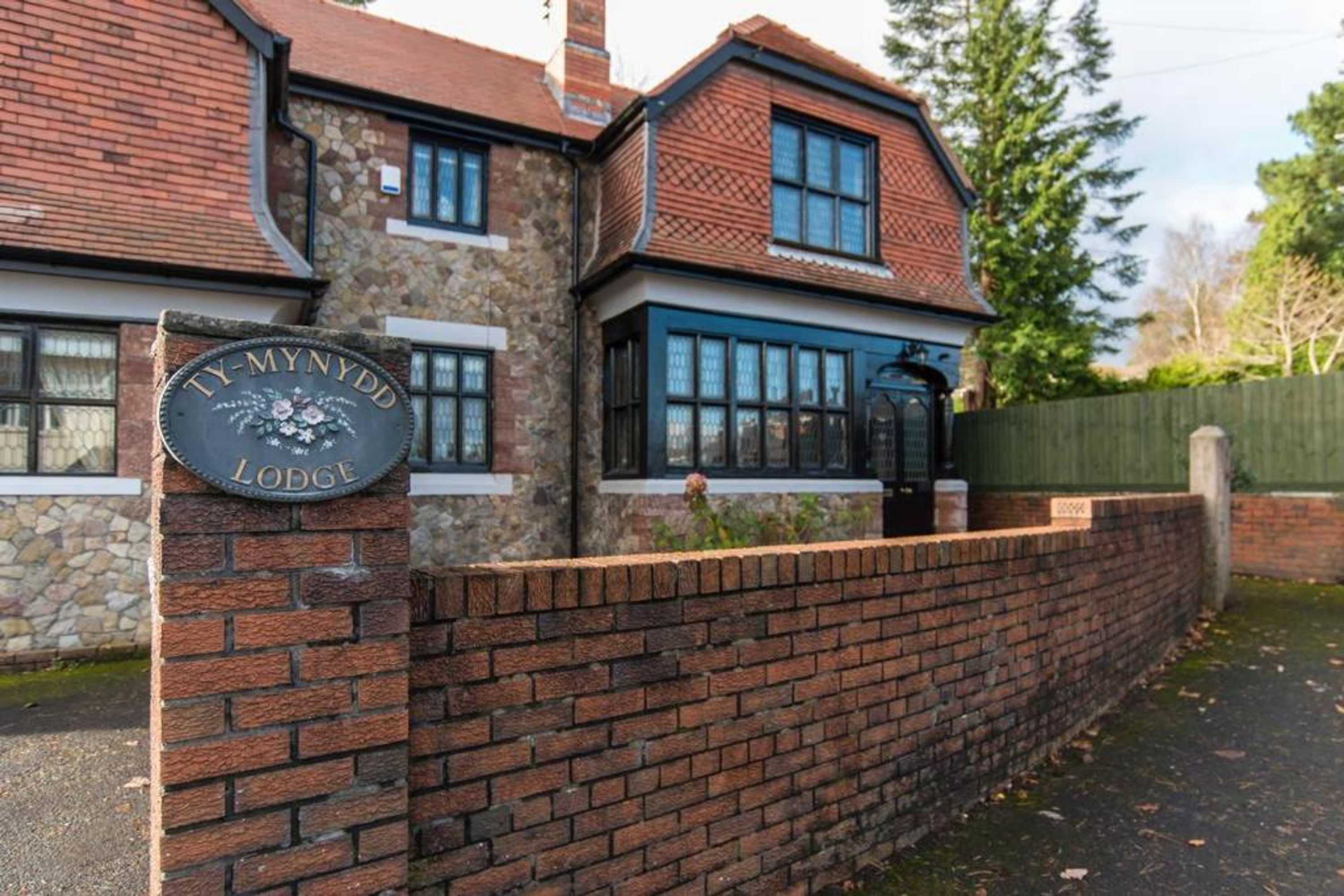 Gift card for Ty Mynydd Lodge