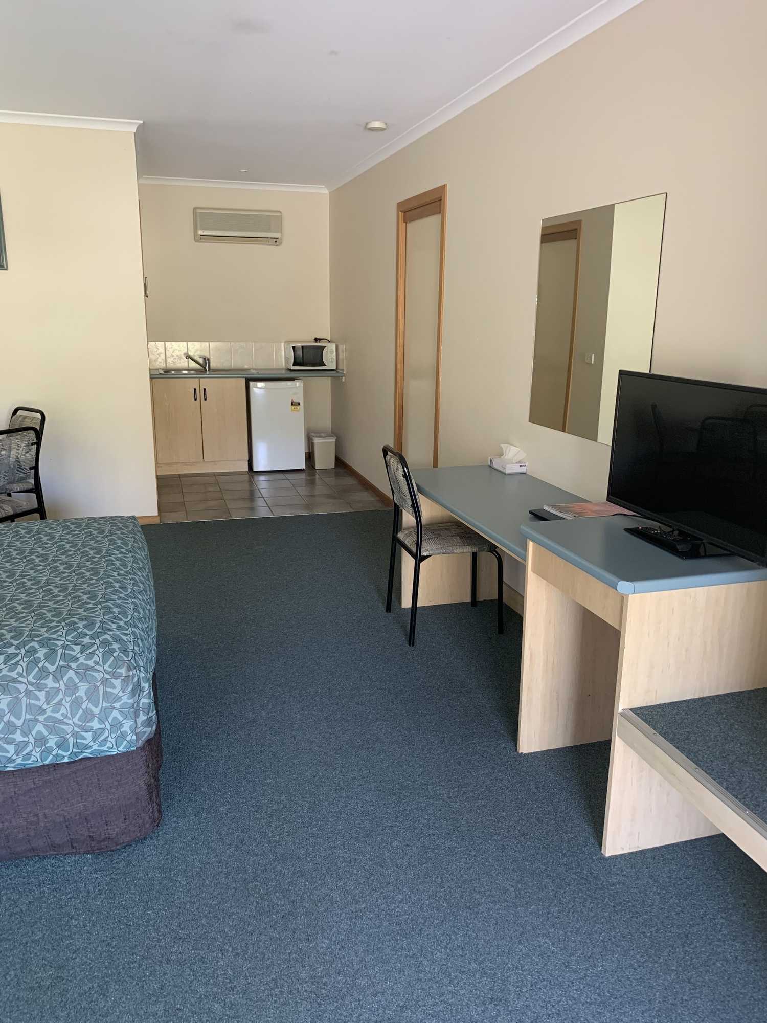 Gift card for Arthur Phillip Motor Inn Gift card for Arthur Phillip Motor Inn