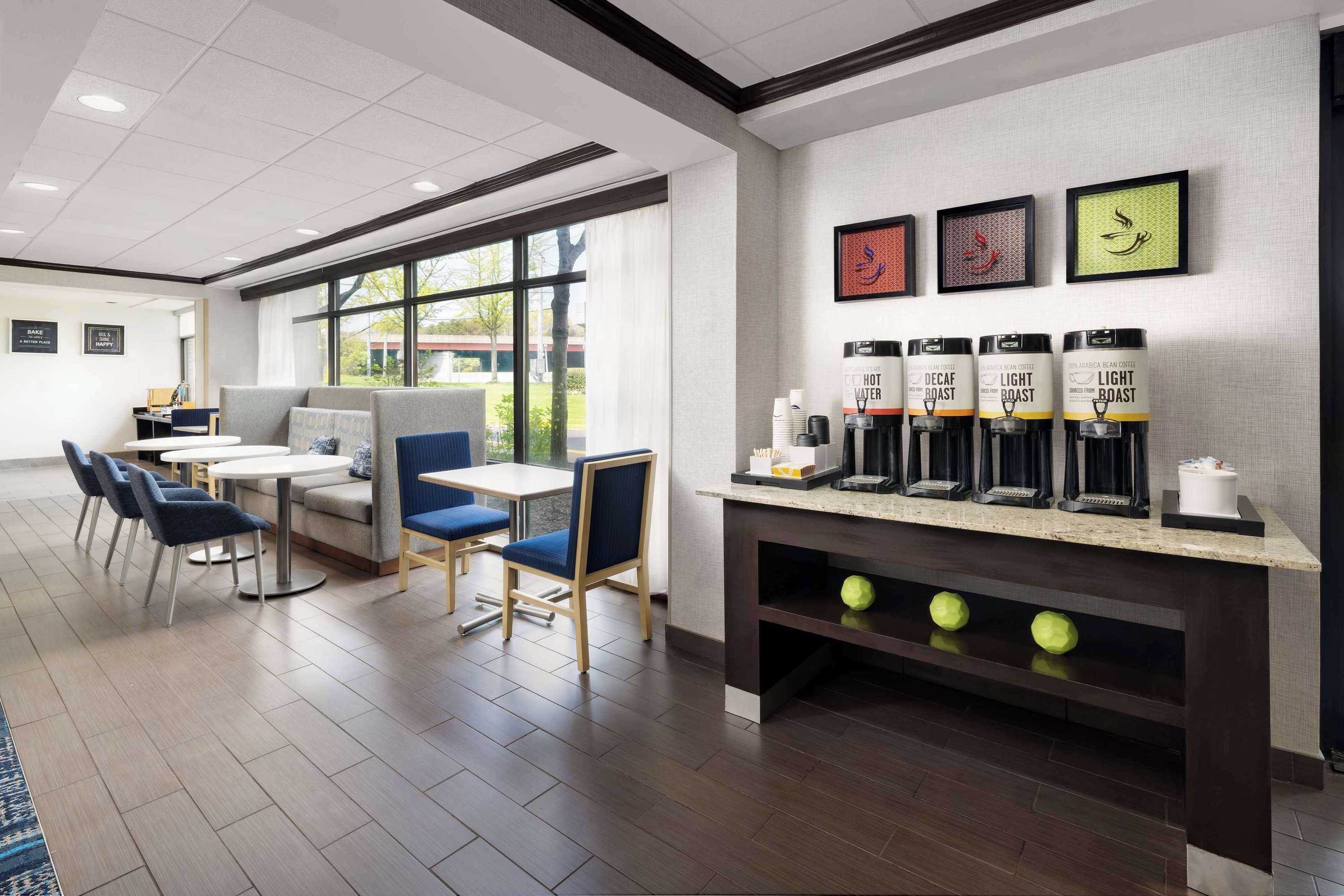 Gift card for Hampton Inn Long Island/islandia Gift card for Hampton Inn Long Island/islandia