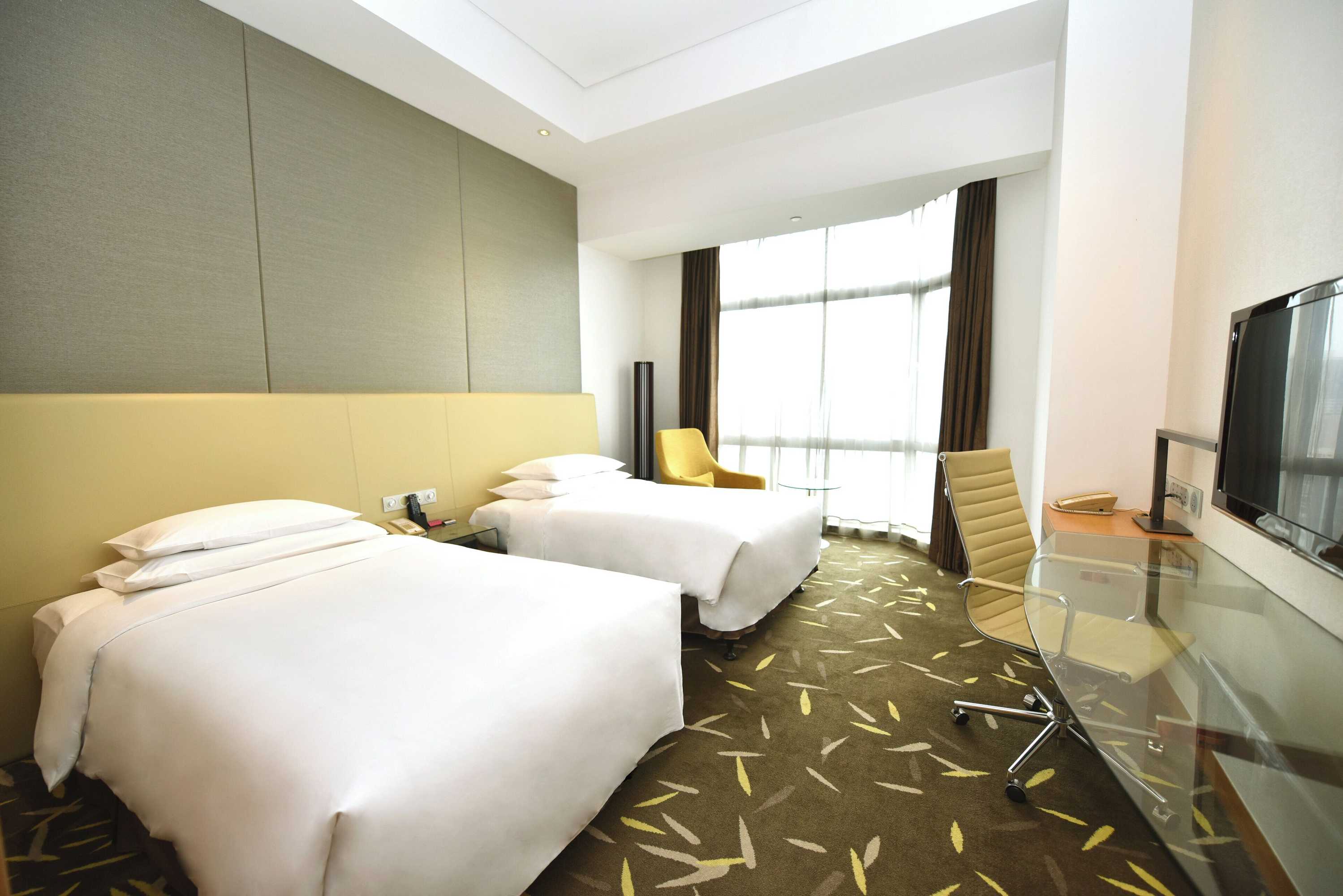Gift card for Crowne Plaza Zhongshan Wing on City by Ihg Gift card for Crowne Plaza Zhongshan Wing on City by Ihg