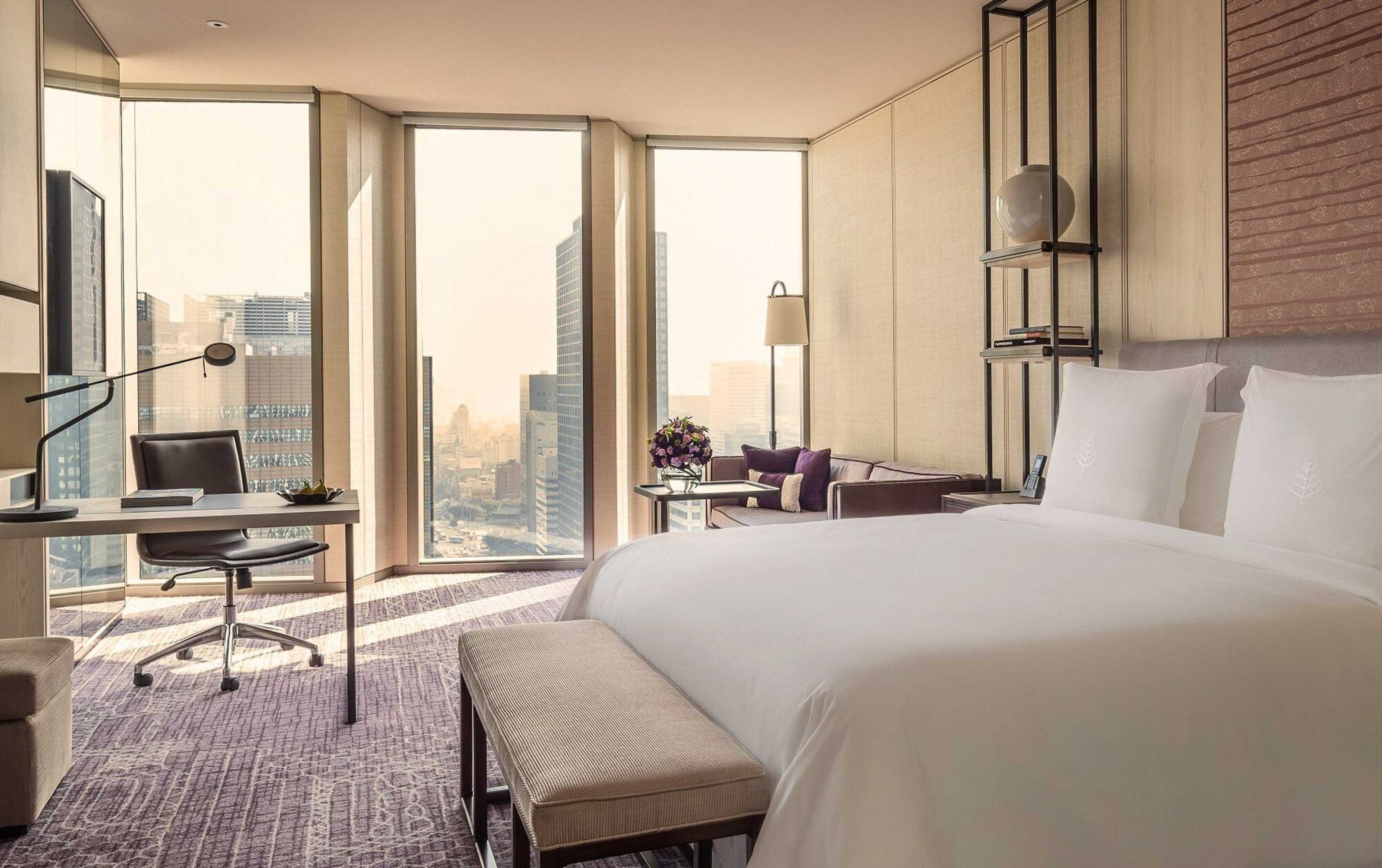 Gift card for Four Seasons Hotel Seoul Gift card for Four Seasons Hotel Seoul