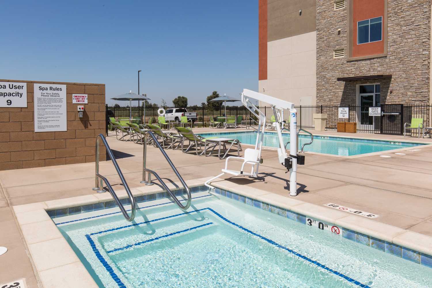 Gift card for Holiday Inn Express Visalia Sequoia Gateway Area by Ihg Gift card for Holiday Inn Express Visalia Sequoia Gateway Area by Ihg