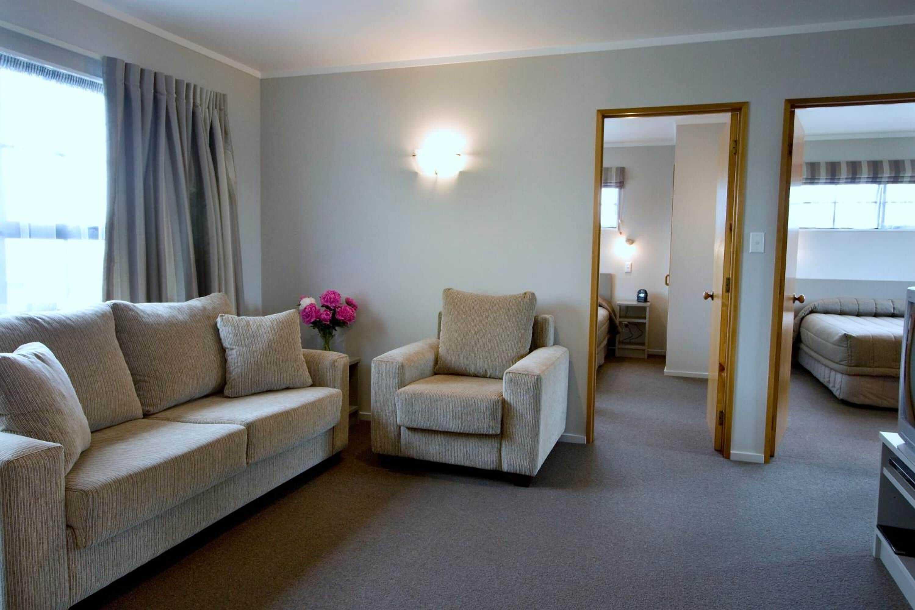 Gift card for Knightsbridge Court Motor Lodge Gift card for Knightsbridge Court Motor Lodge