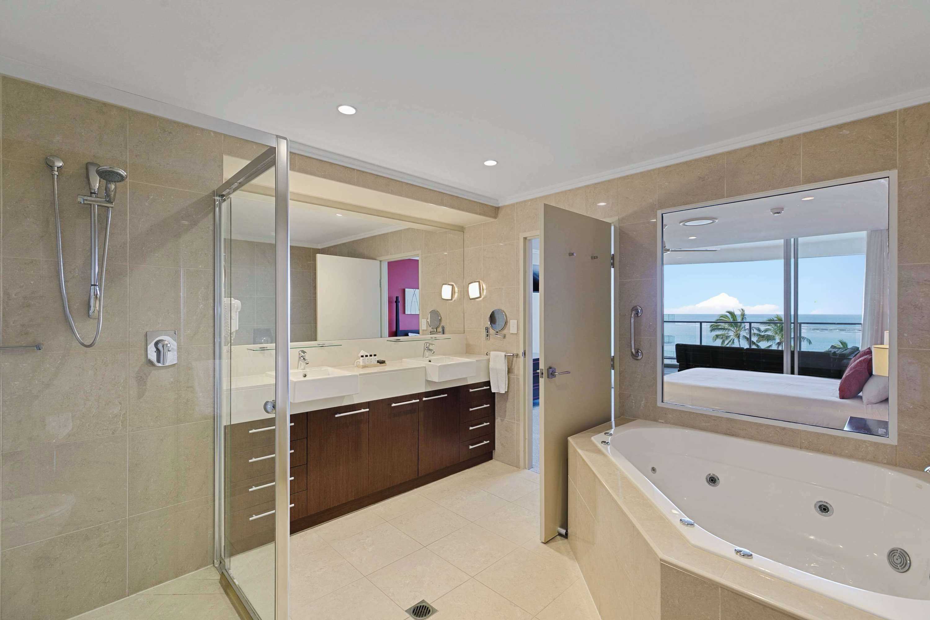 Gift card for Oaks Hervey Bay Resort And Spa Gift card for Oaks Hervey Bay Resort And Spa