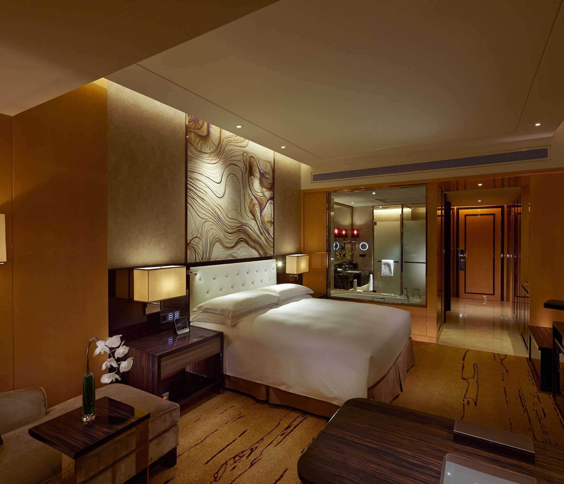 Gift card for Hilton Zhengzhou Gift card for Hilton Zhengzhou