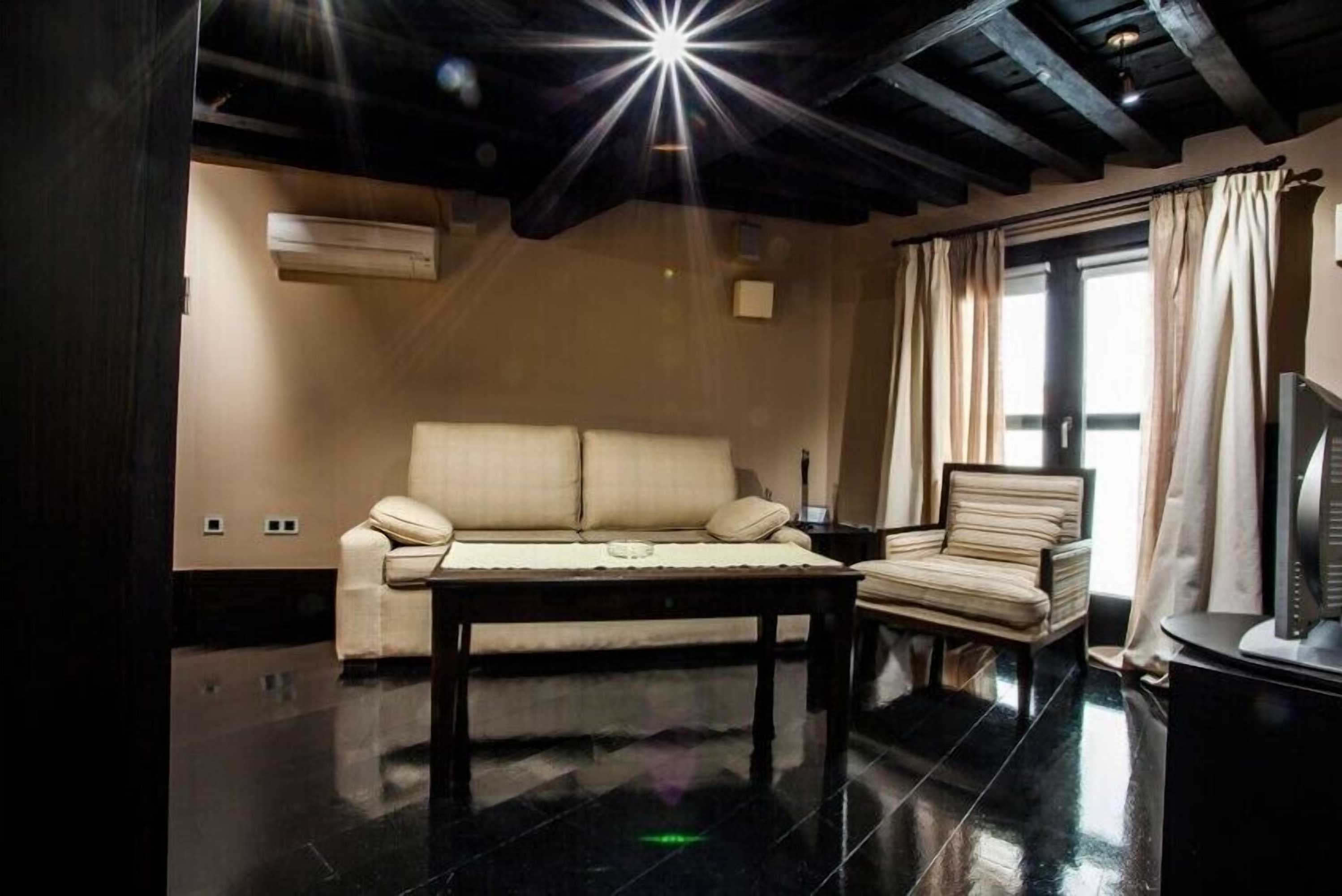 Gift card for Apartamentos La Plaza de Hervás Gift card for Apartamentos La Plaza de Hervás