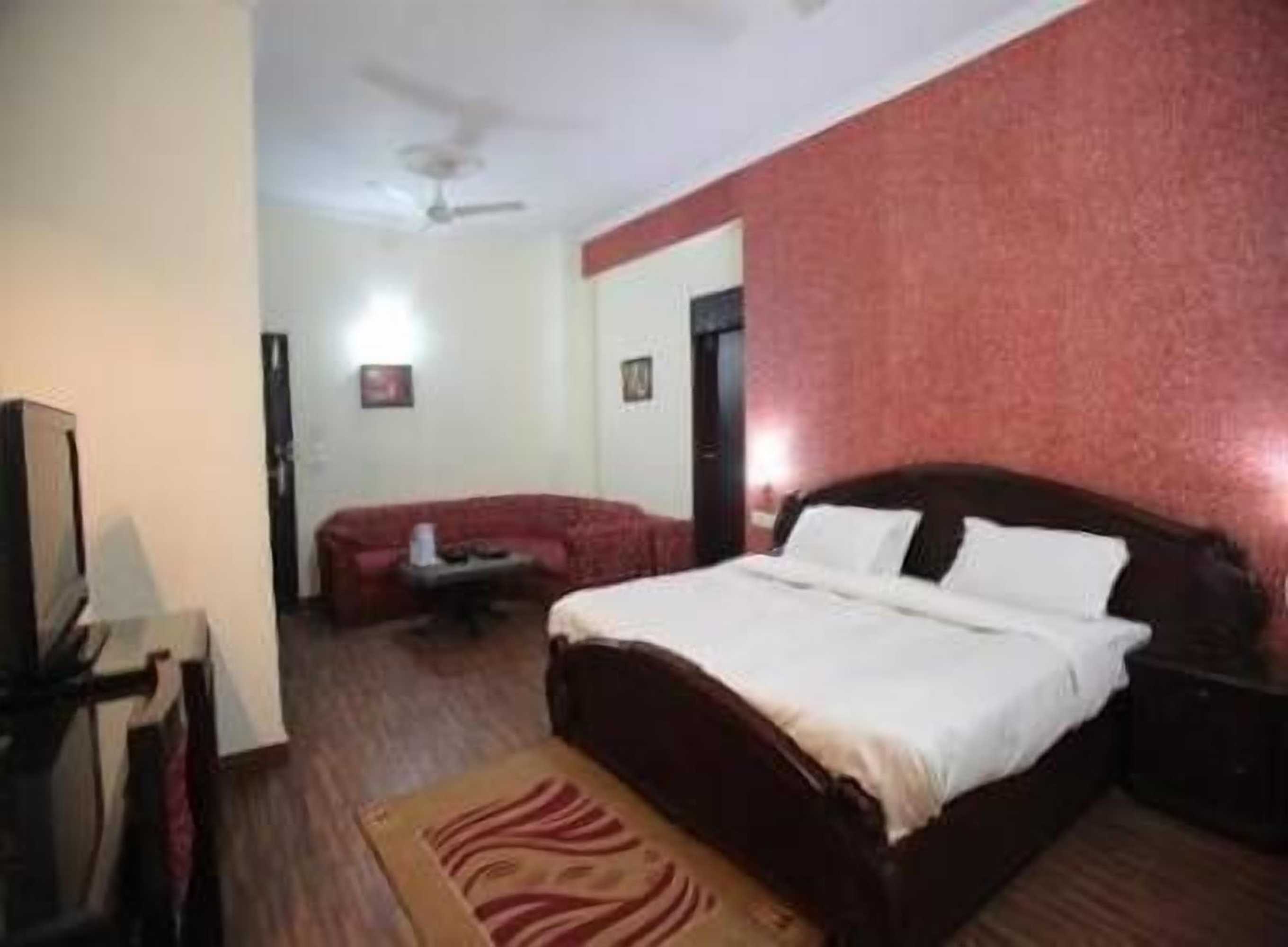 Gift card for Mahalakshmi Palace Hotel Gift card for Mahalakshmi Palace Hotel
