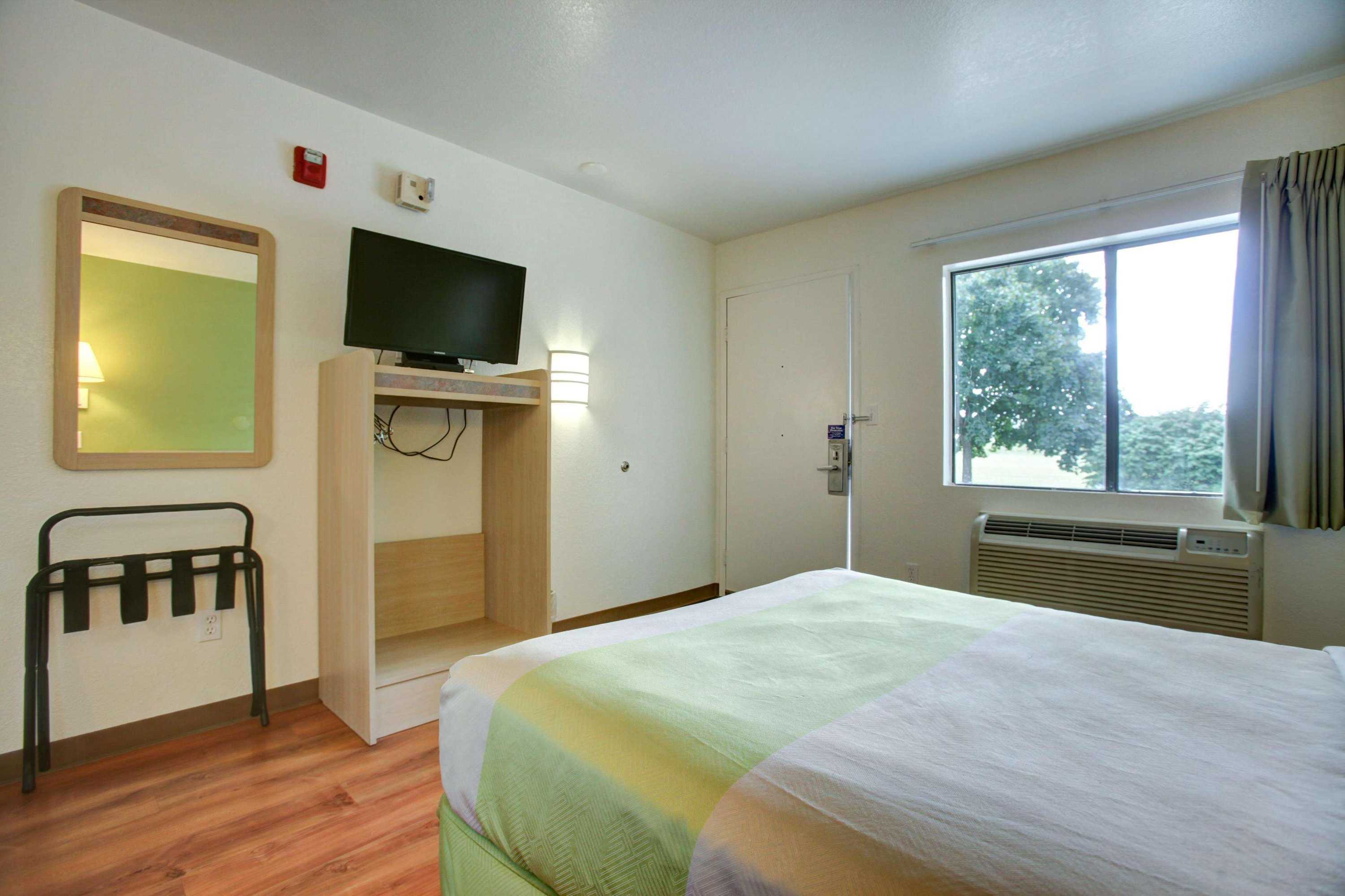 Gift card for Motel 6 Elkton, MD Gift card for Motel 6 Elkton, MD