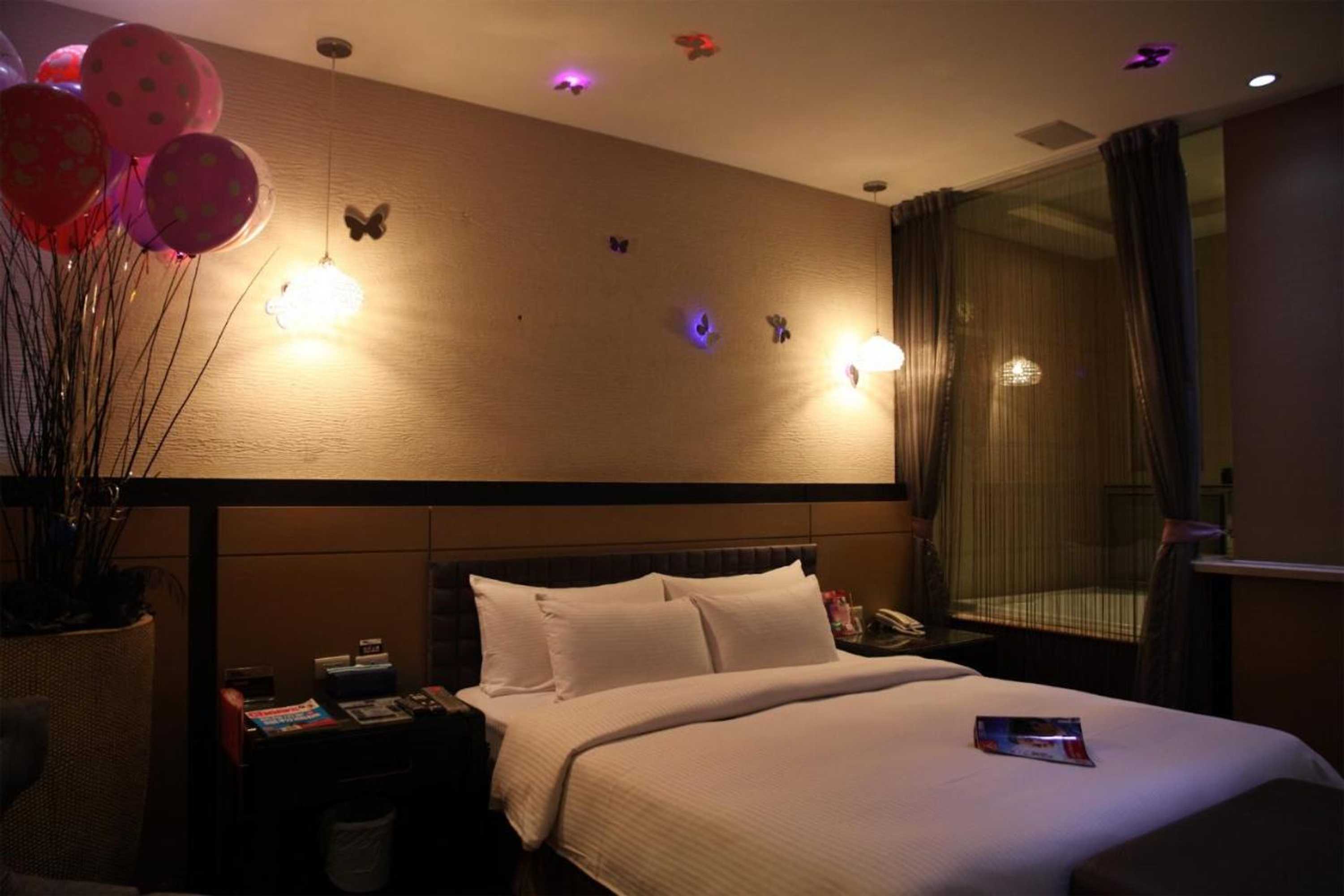 Gift card for Go Shine Motel