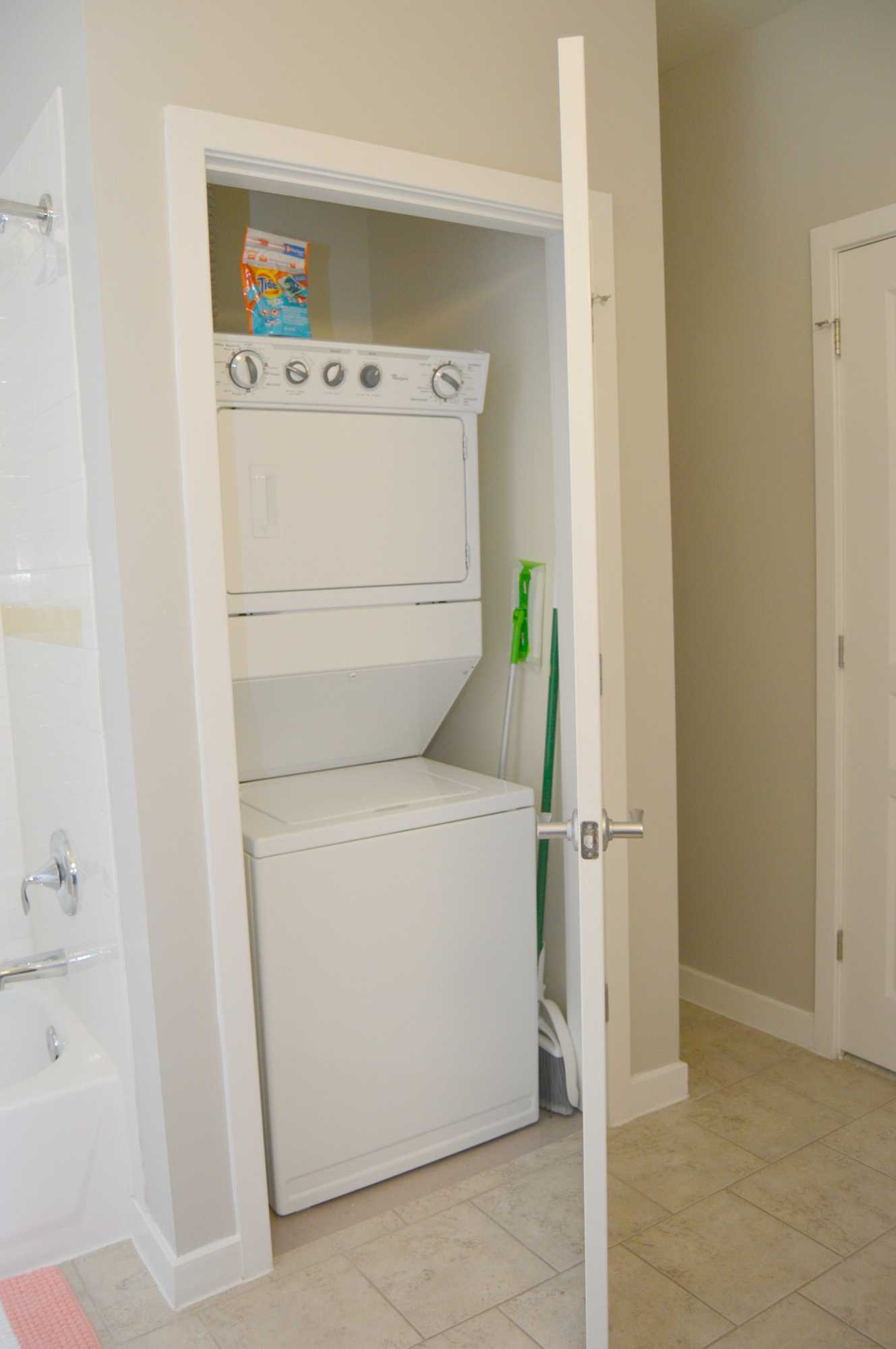 Gift card for Alister Montclair